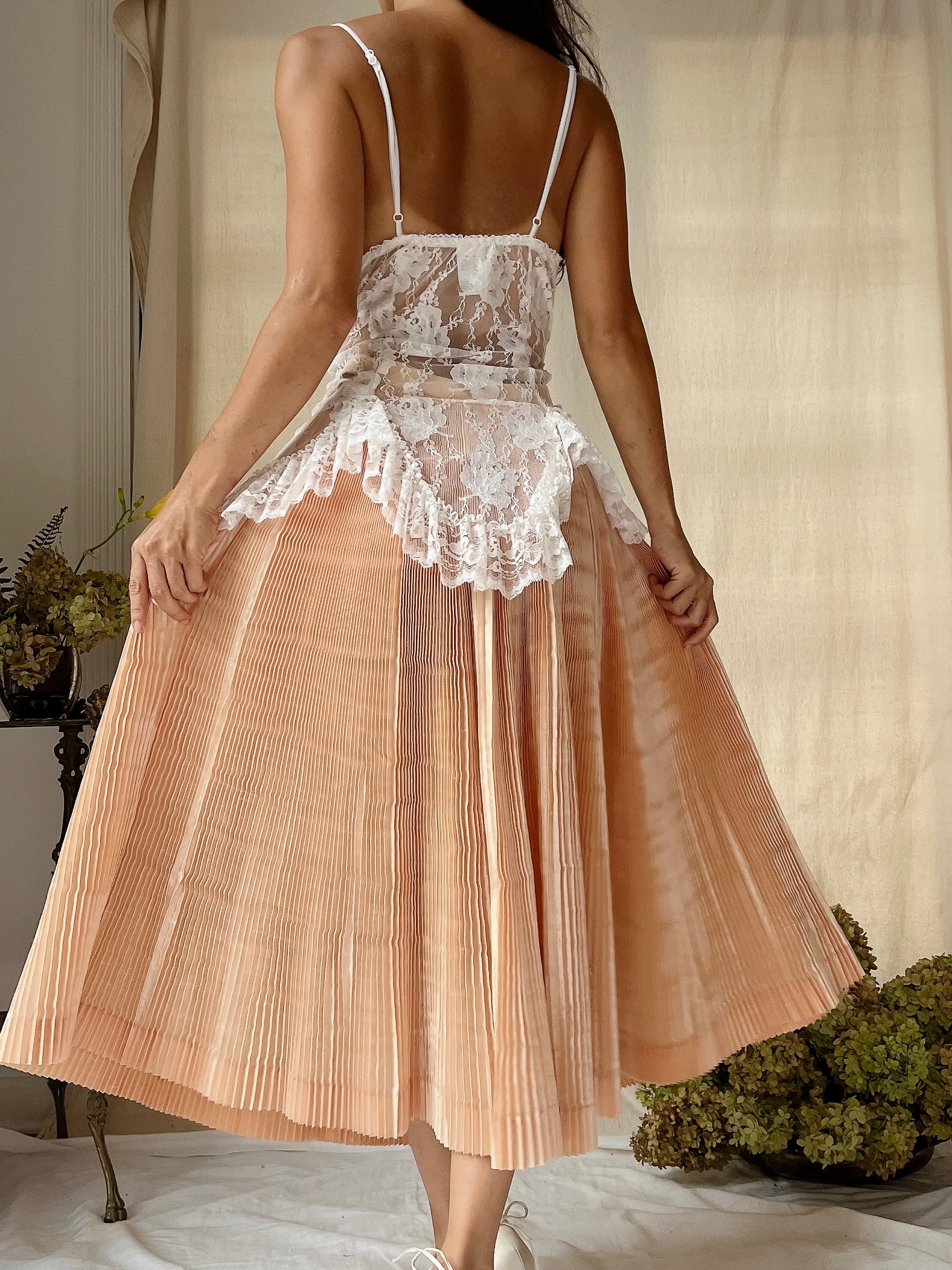 1950s Silk Pleated Skirt - XS