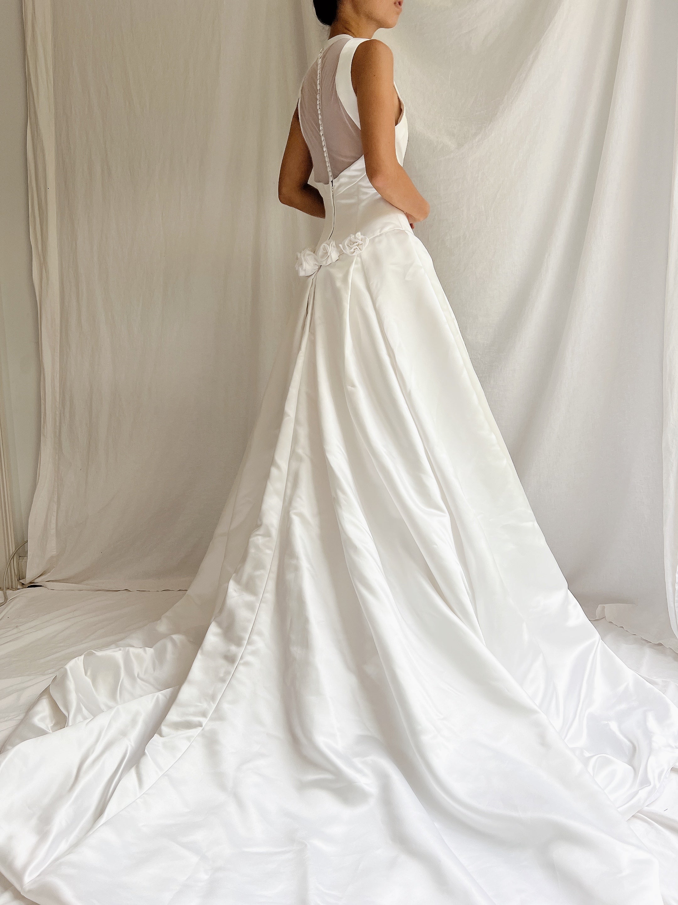 Vintage White Satin Illusion Gown - M/8