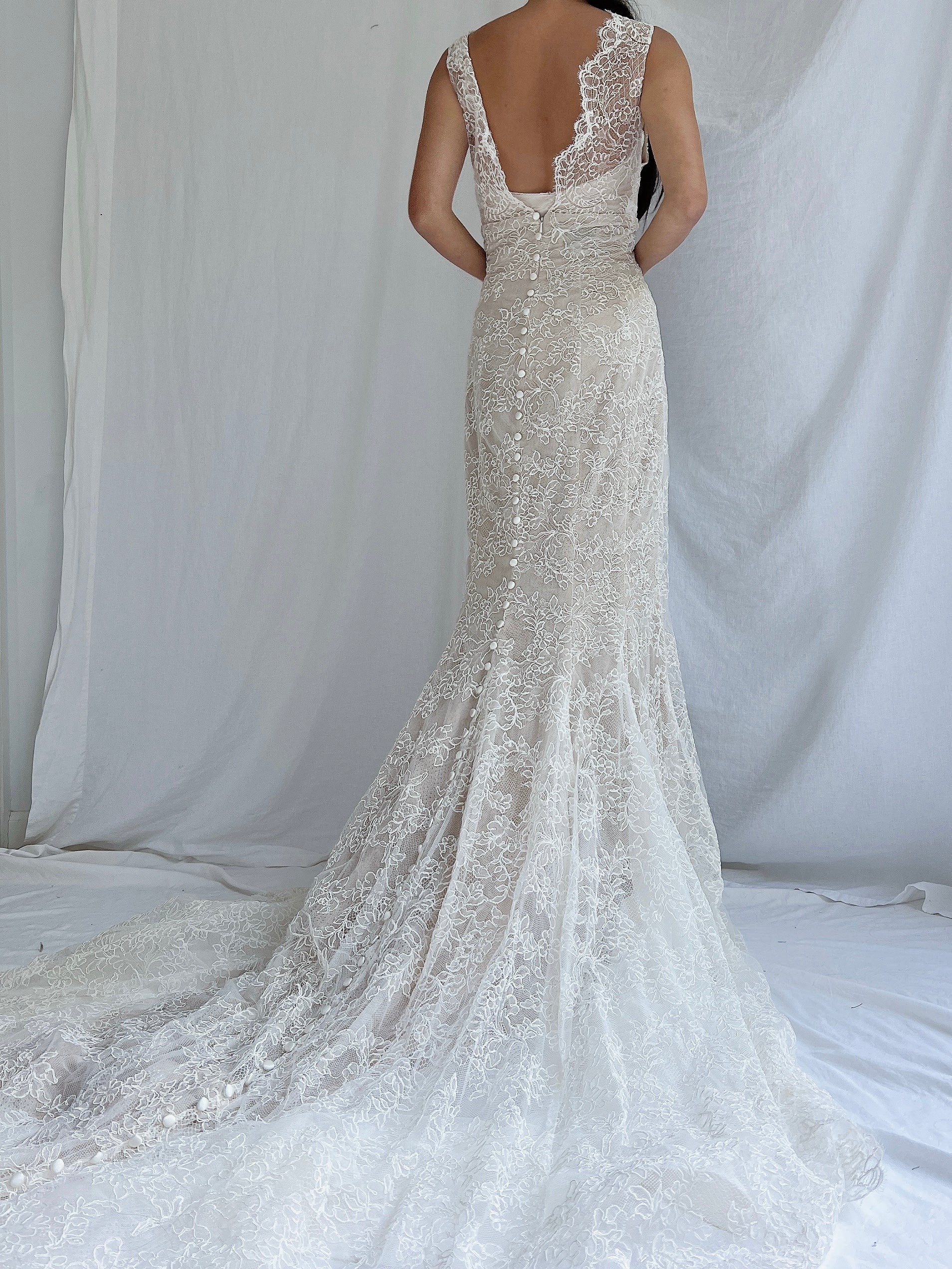 Liancarlo Nude/Ivory Lace Gown - 6