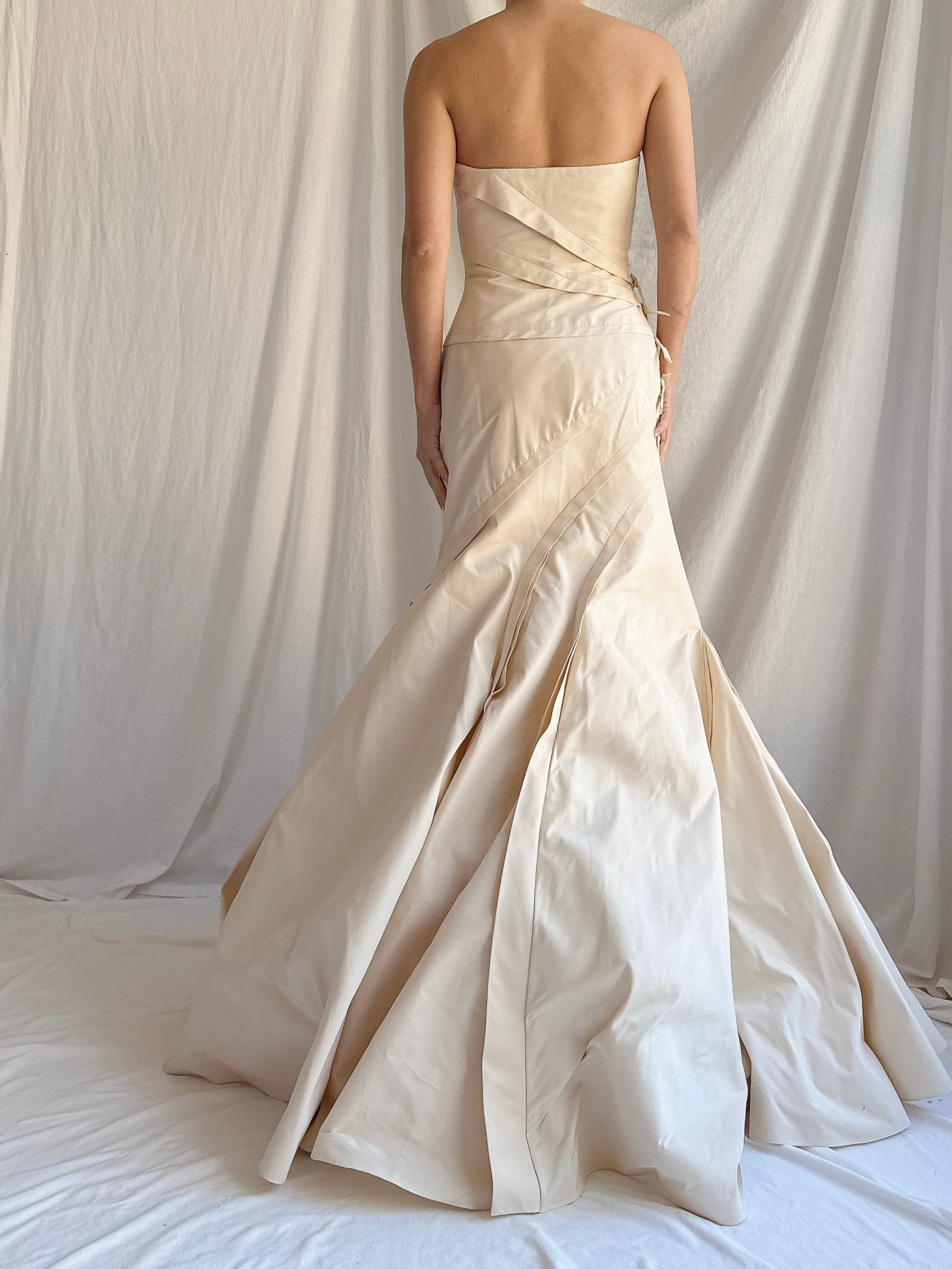 Vintage Vera Wang Champagne Silk/Cotton Gown - XS/4