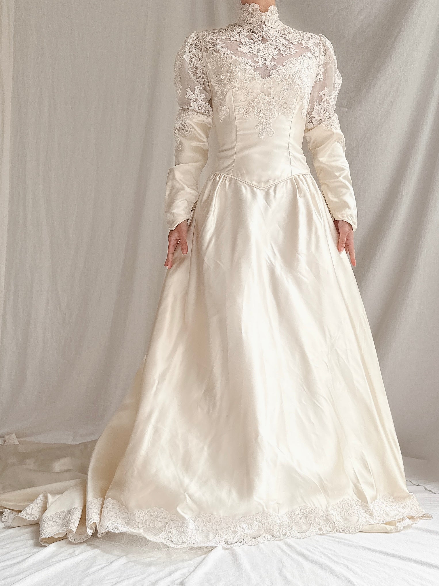 Vintage Satin Long Sleeve Dress - S