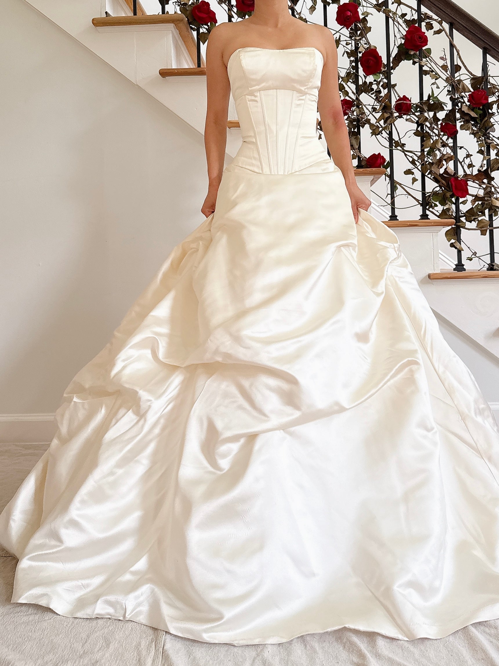 00 Ines Di Santo Silk Gown - L