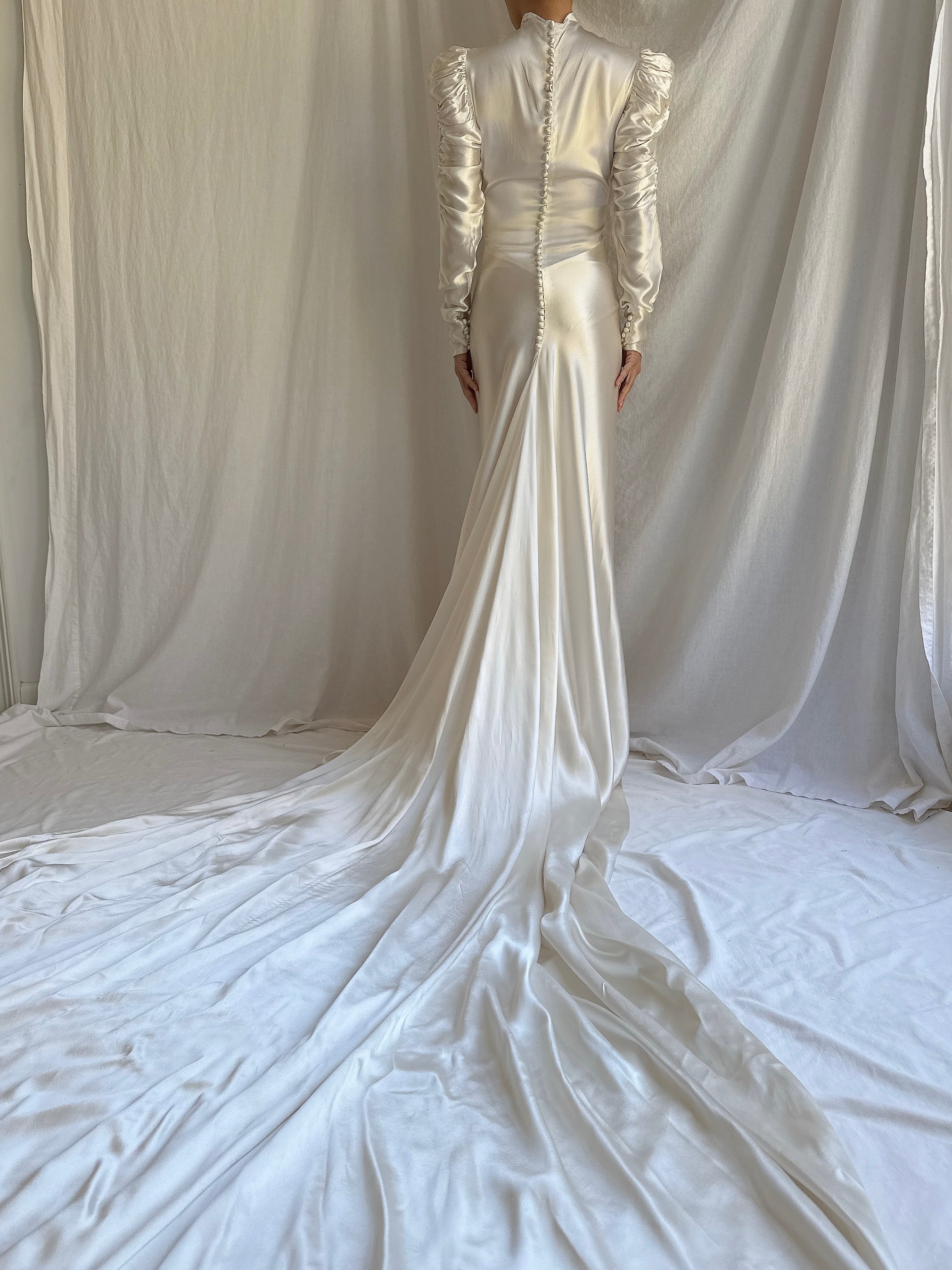 1930s Ruche Long Sleeve Satin Gown - S