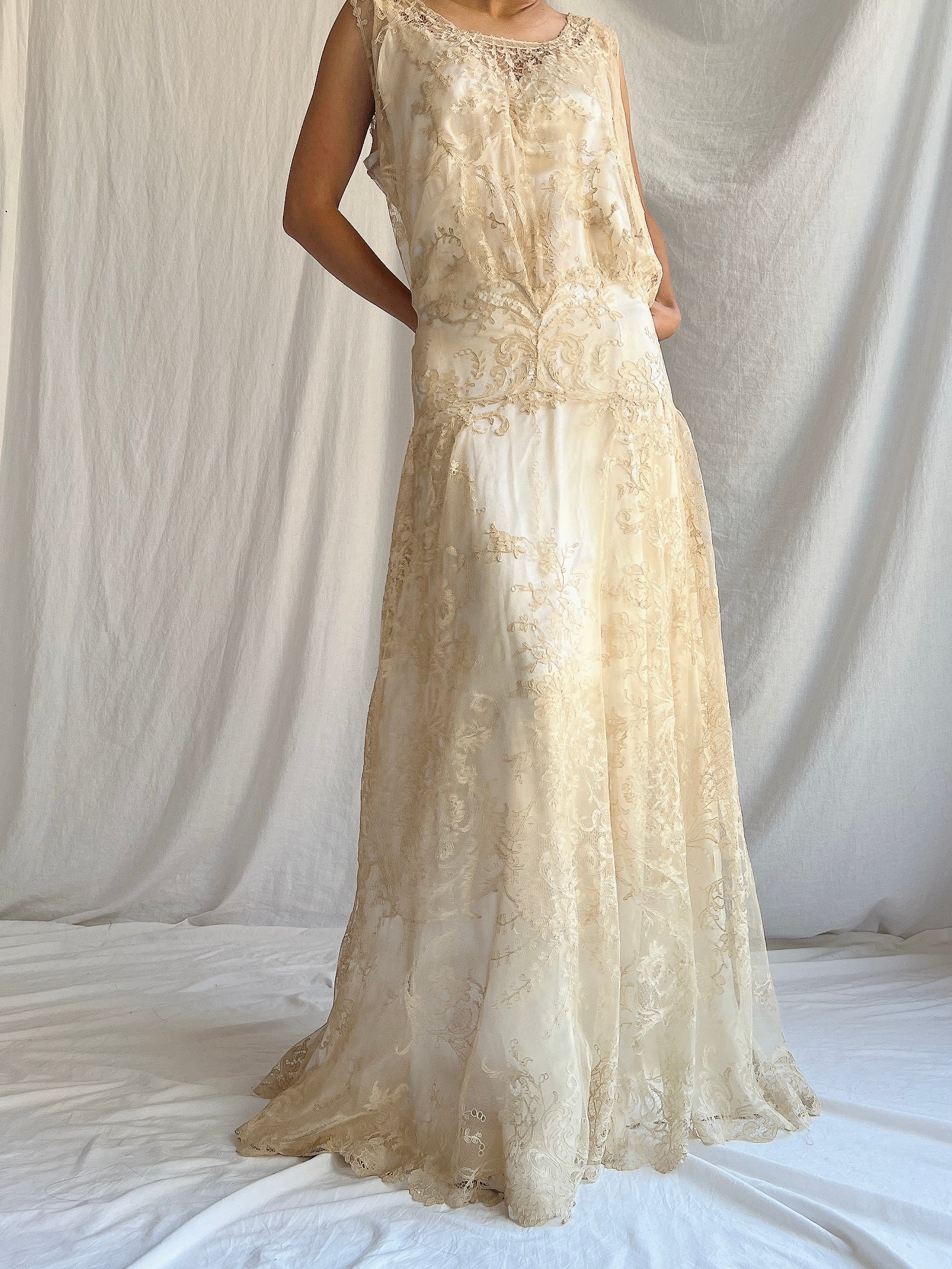 1930s Ecru Lace Gown with Slip - M