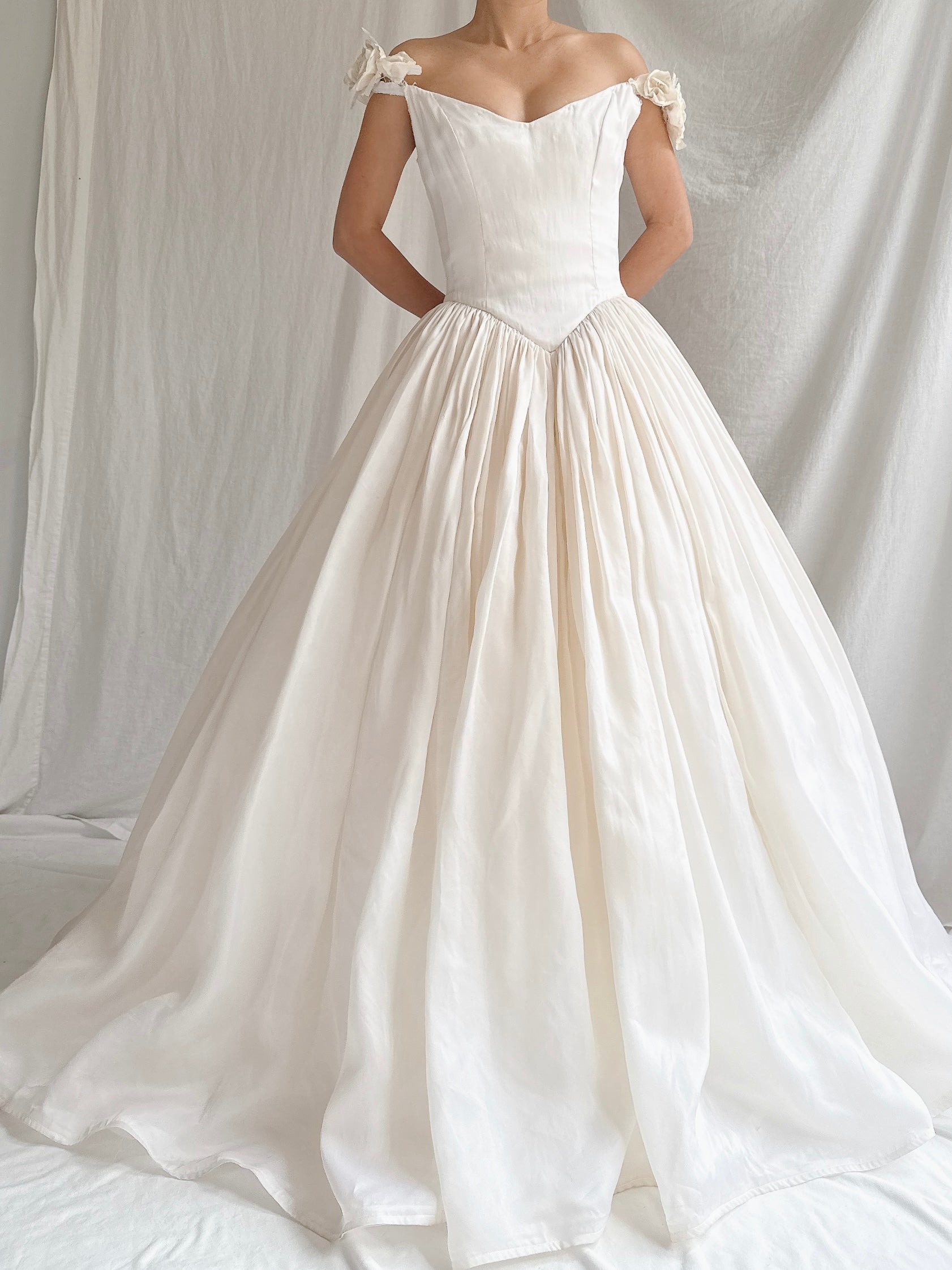 Vintage Silk Organza Off-the-Shoulder Gown - XS/2