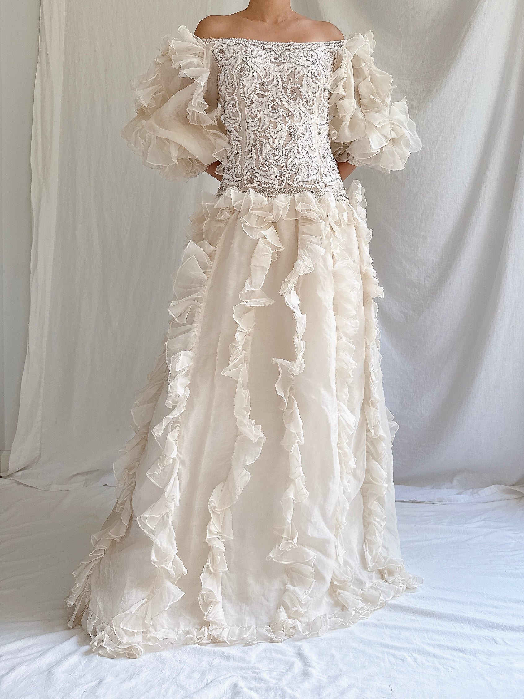 Vintage Oscar de la Renta Silk Organza Embellished Gown - M