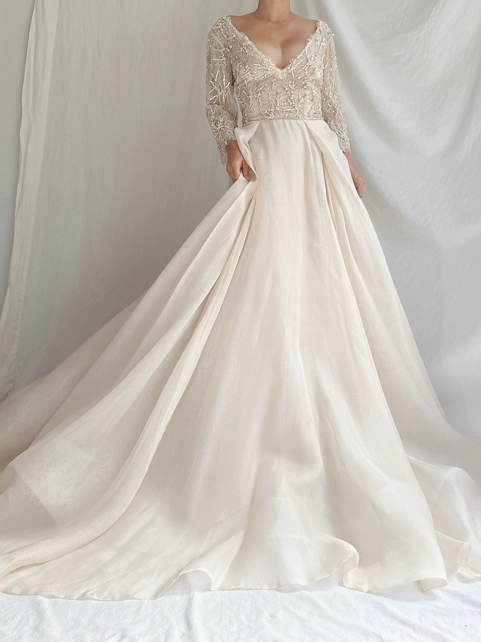 Vintage Monique Llhuilier Champagne Silk Organza Gown - M/6