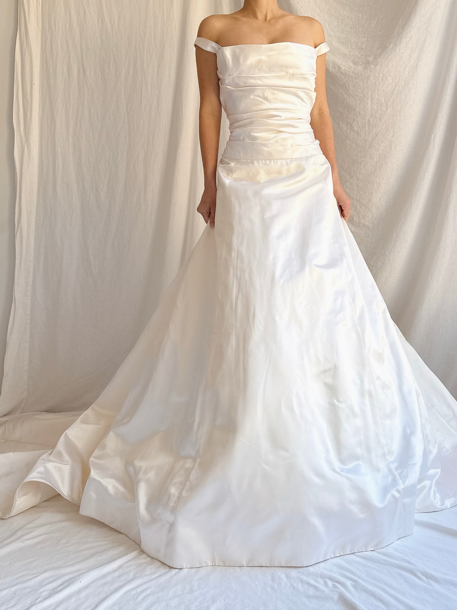 Vintage Silk Vera Wang Gown - L/US 12/14
