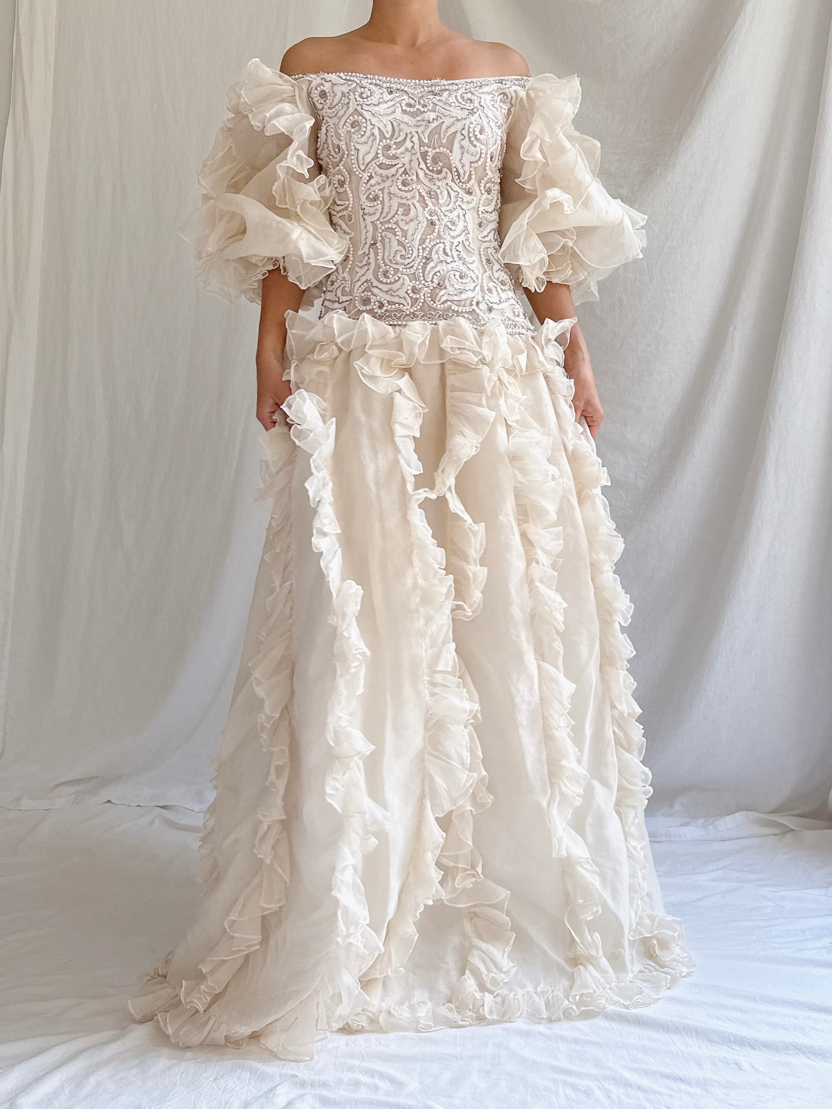 Vintage Oscar de la Renta Silk Organza Embellished Gown - M