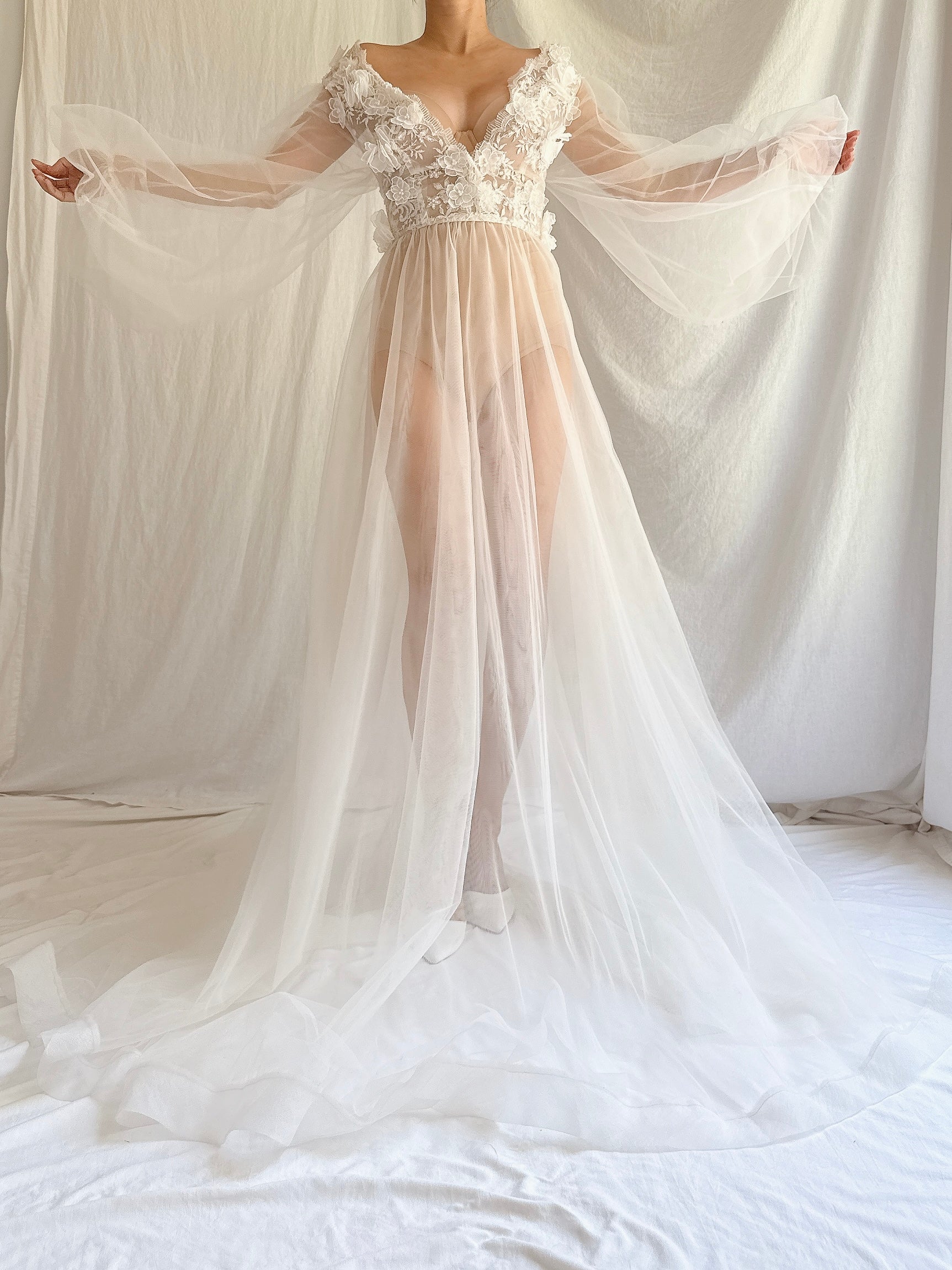 GOSSAMER Sheer Puff Sleeves Gown - S