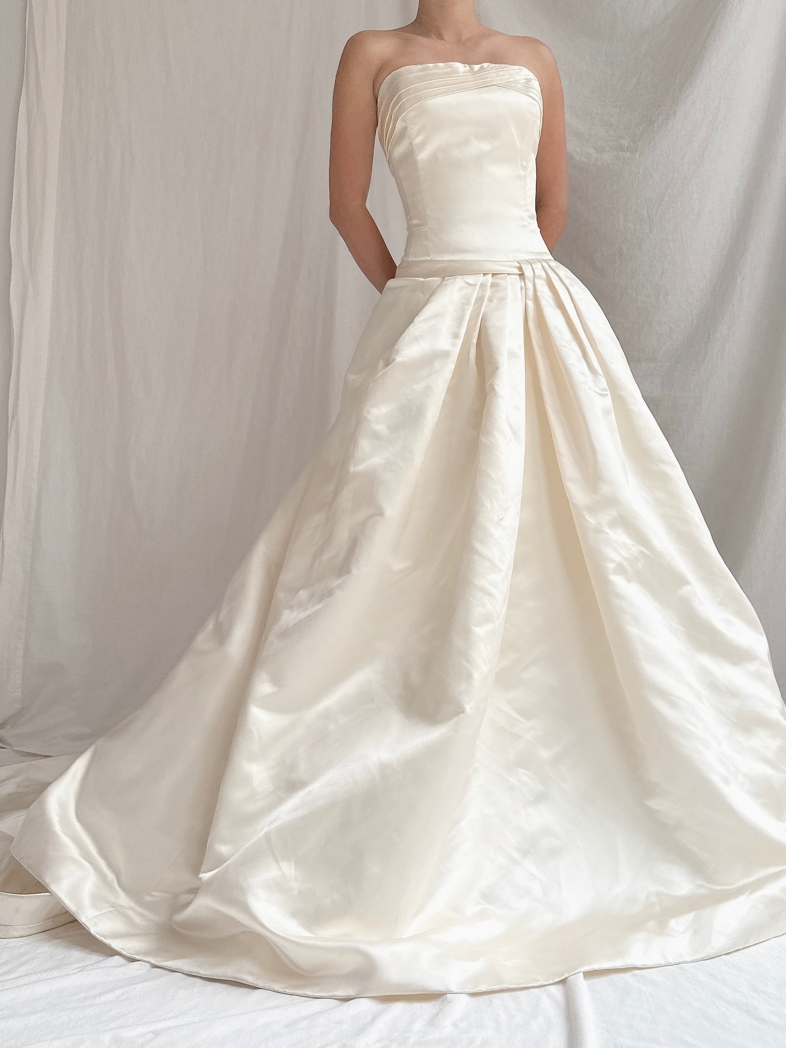 1990s Rivini Silk Dropped Waist Gown - M/8