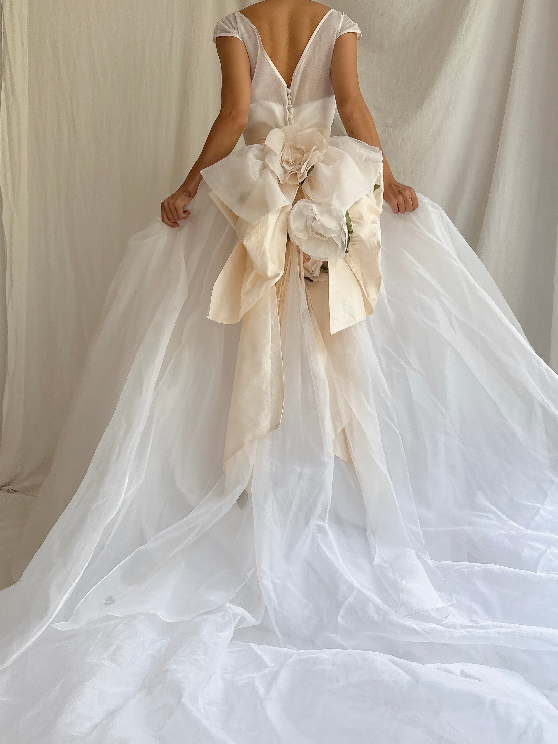 Vintage Christian Dior Silk Organza Gown - XS/2