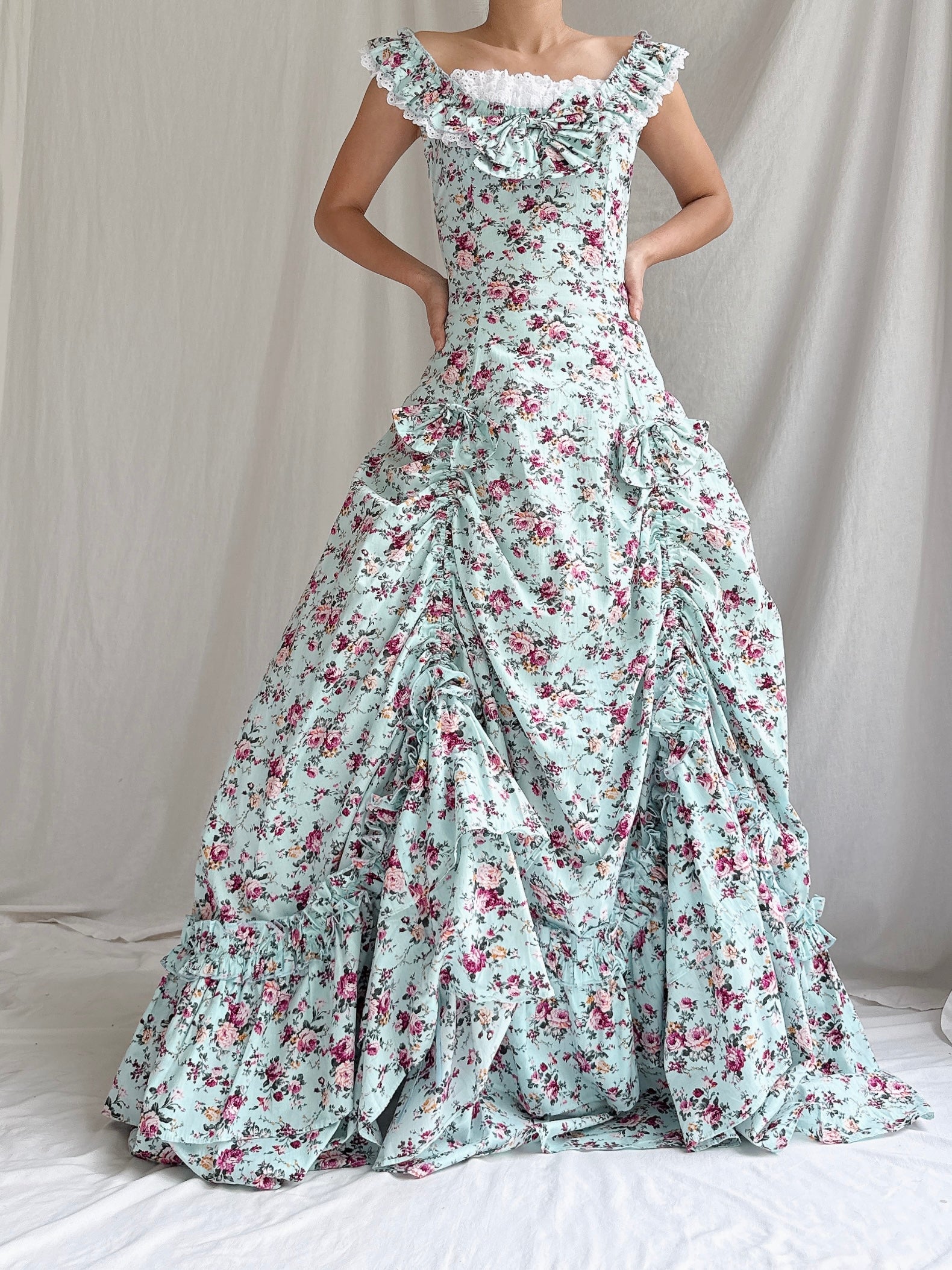 Vintage Cotton Floral Dress - XS-M