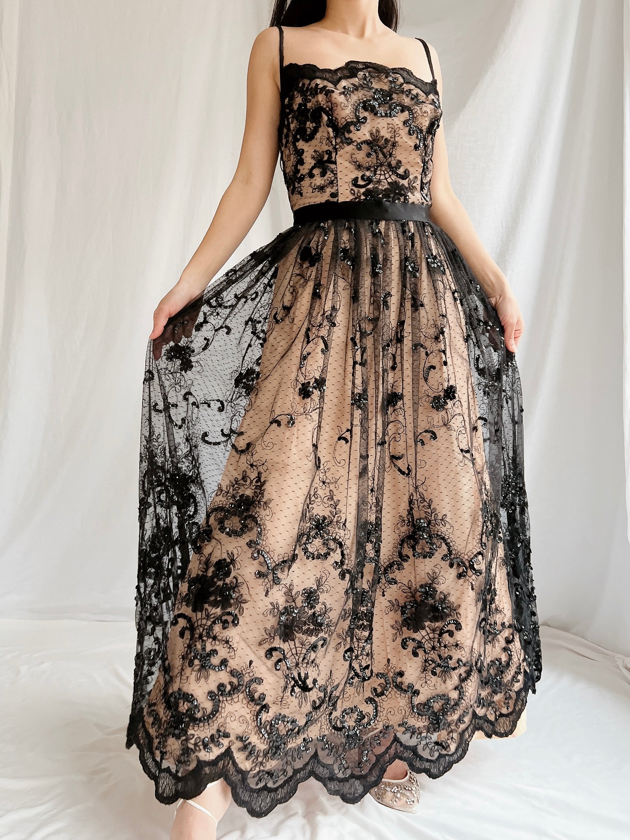 Vintage Nude and Black Lace Dress - S