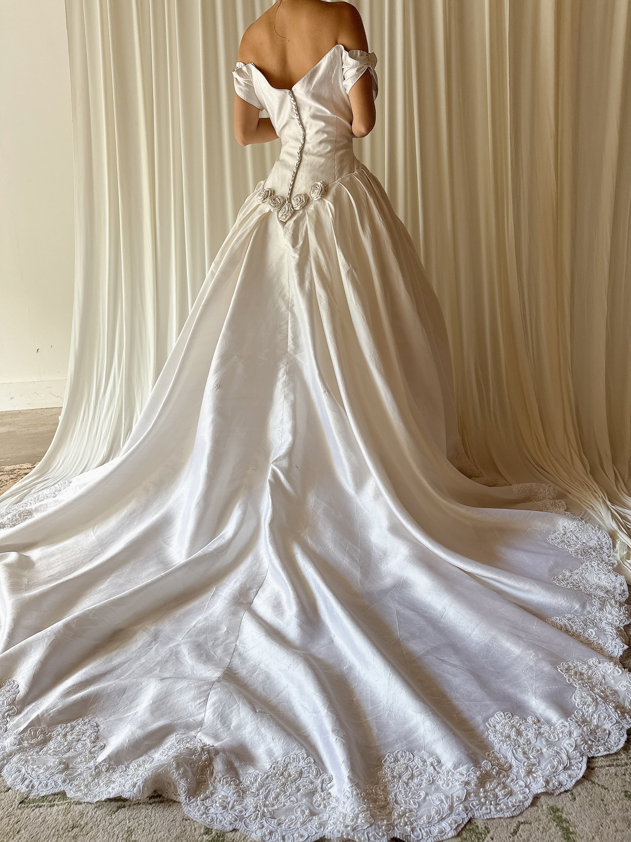 Vintage Ivory Raw Silk Gown - M