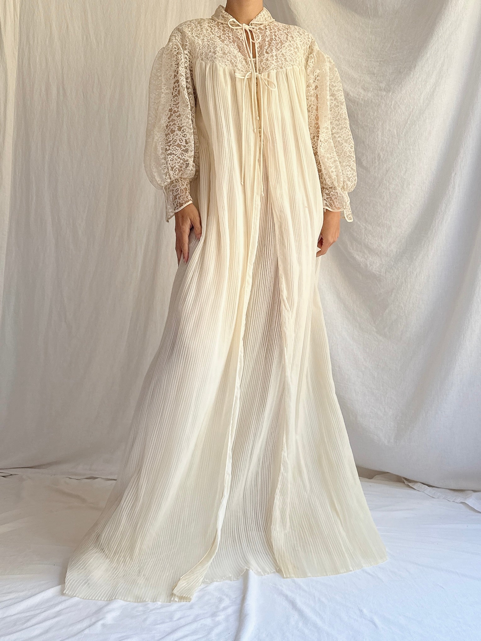 Vintage Sheer 2-Piece Set - S-M