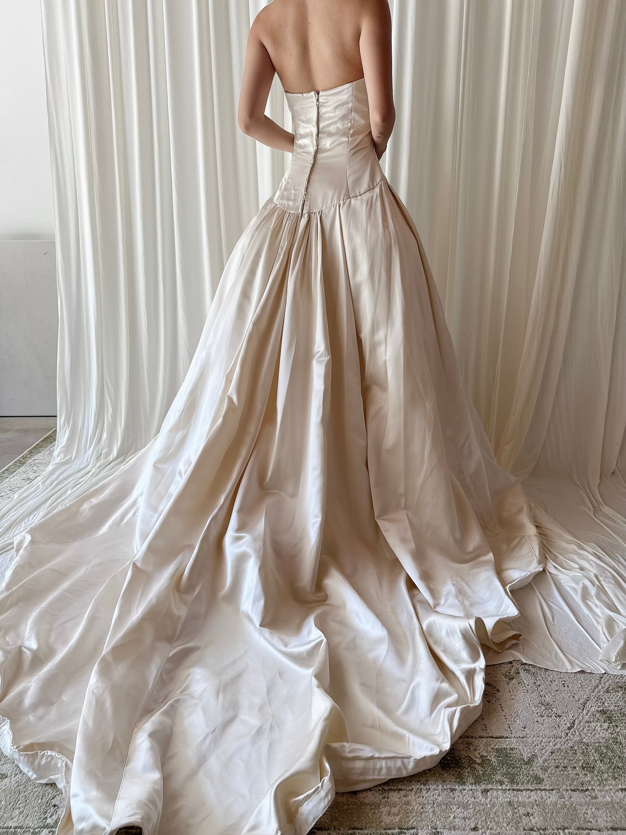 Vintage Amsale Silk Strapless Gown - S