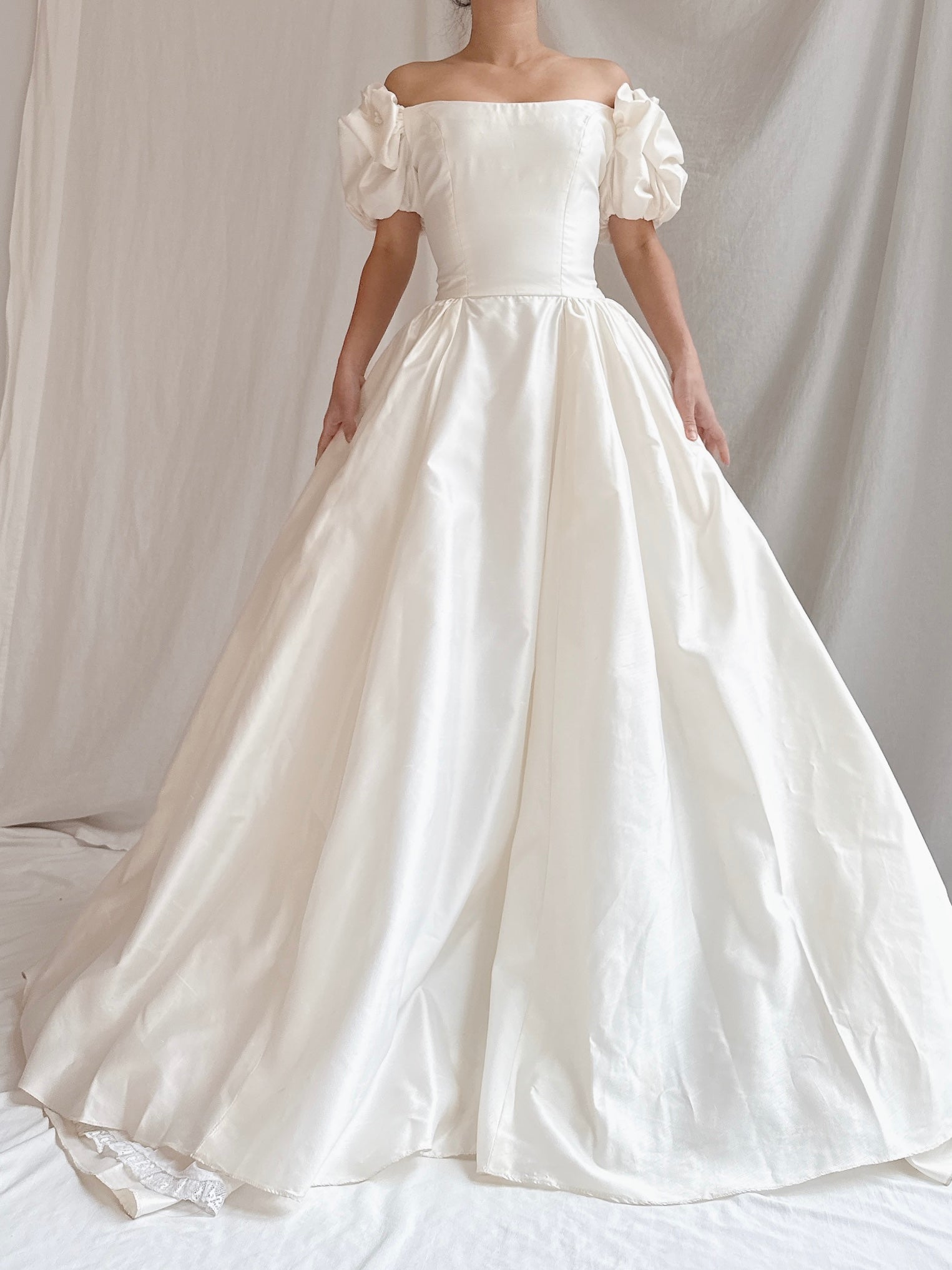 Vintage Silk Puff Sleeve Gown - XS