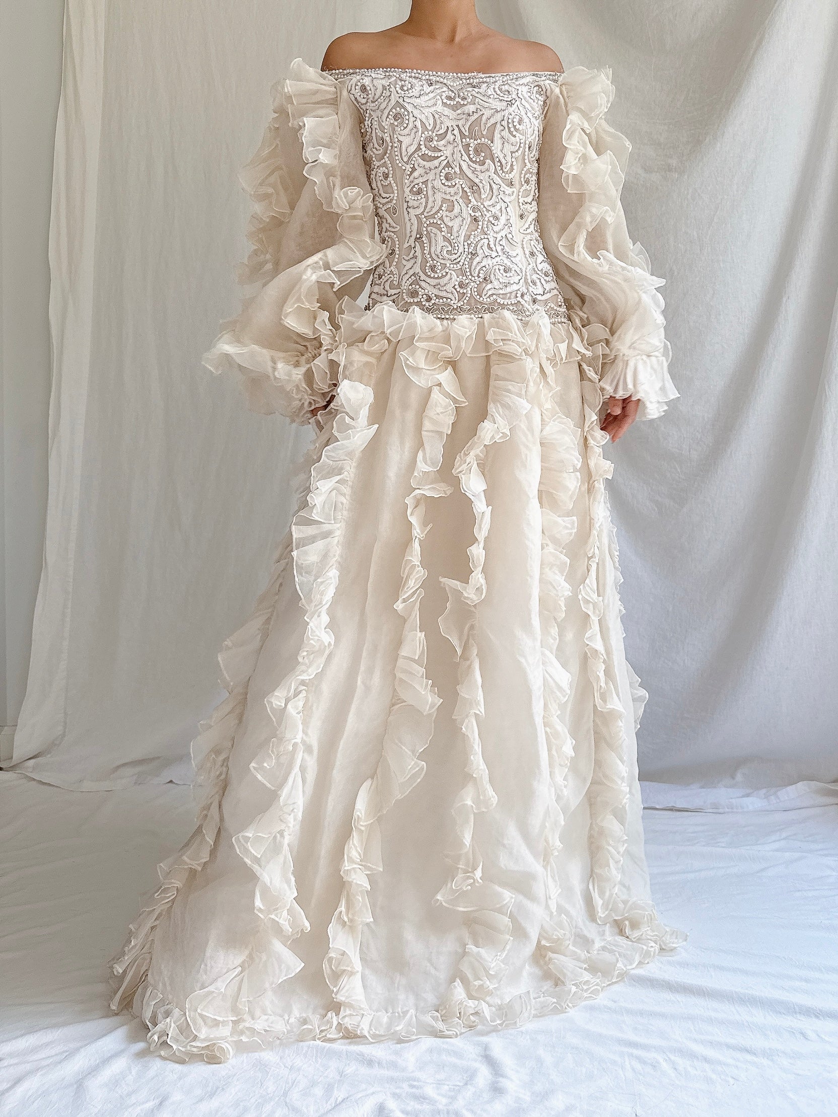 Vintage Oscar de la Renta Silk Organza Embellished Gown - M