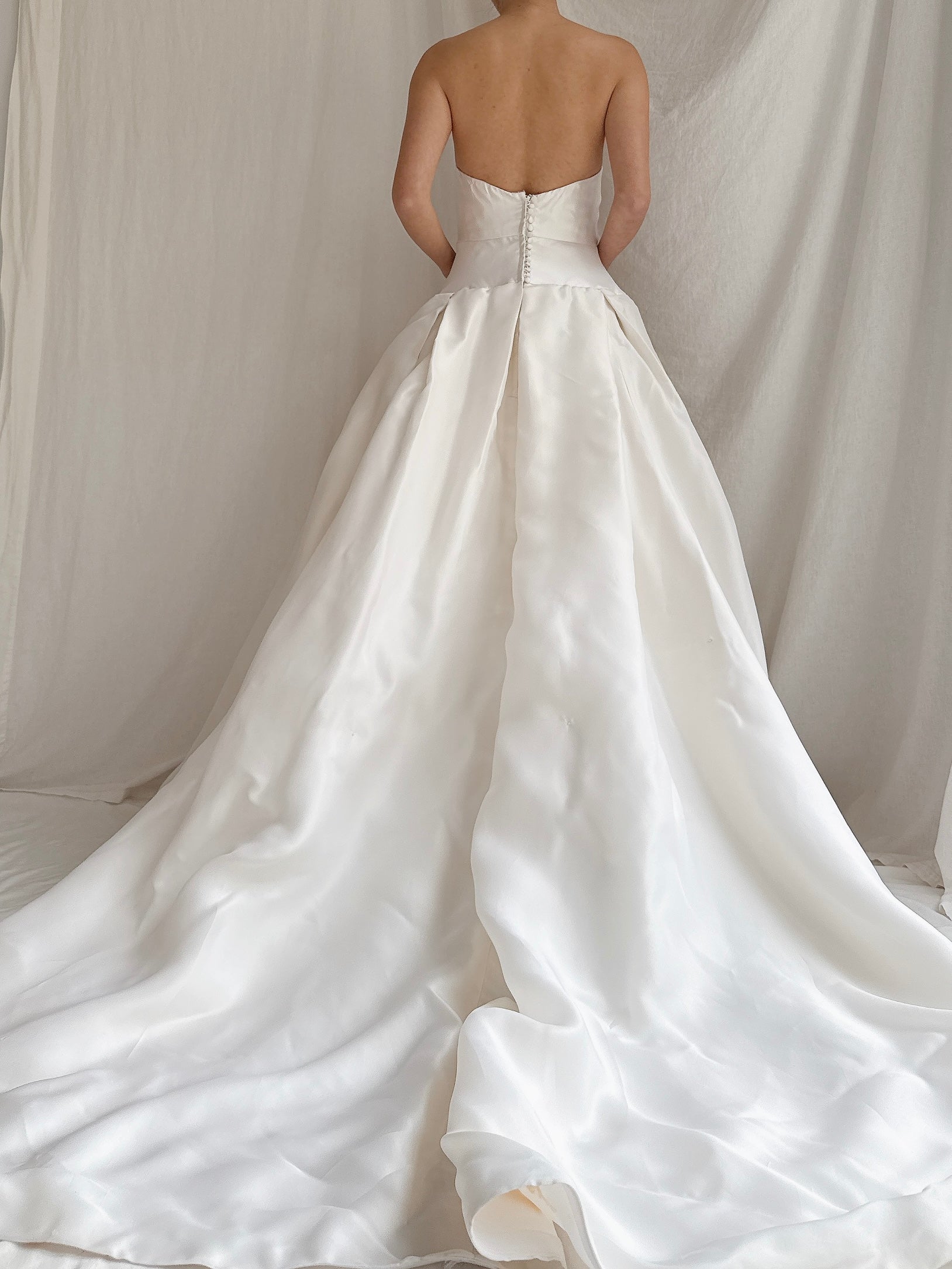 1990s Lazaro Mikado Silk Gown - S/6