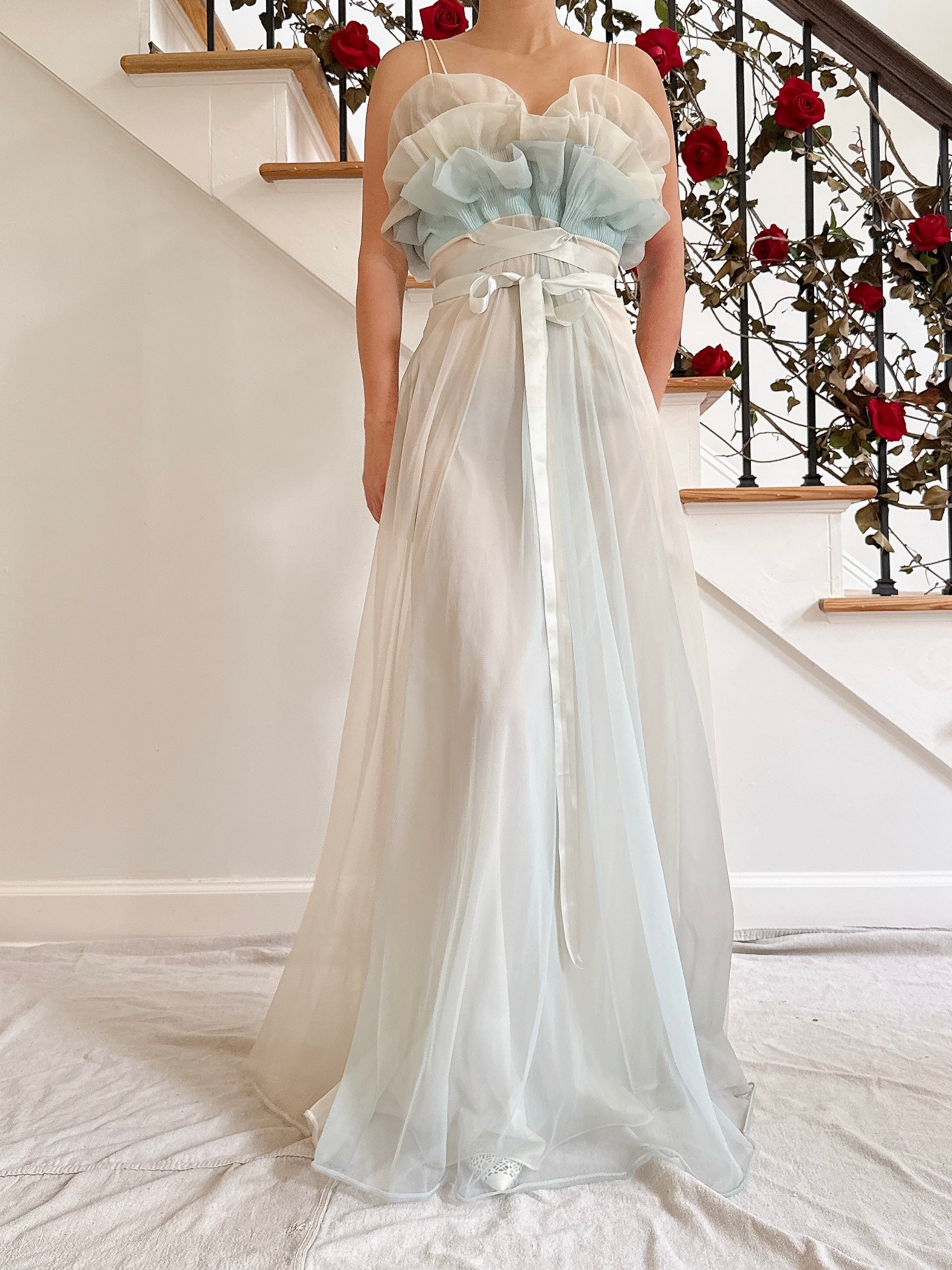 1950s Tricot Ruffled Slip - S