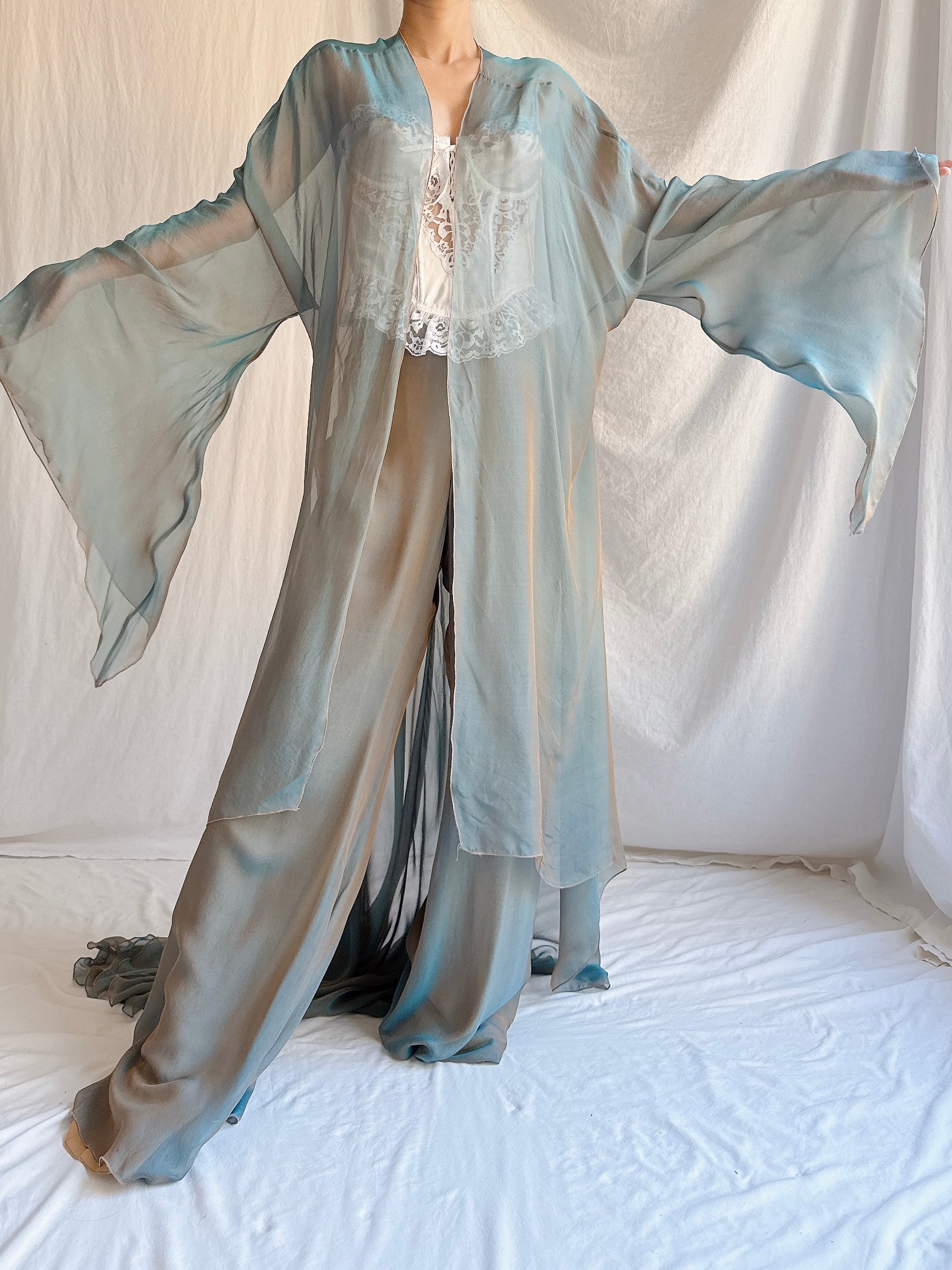 Vintage Silk Iridescent Set - OSFM