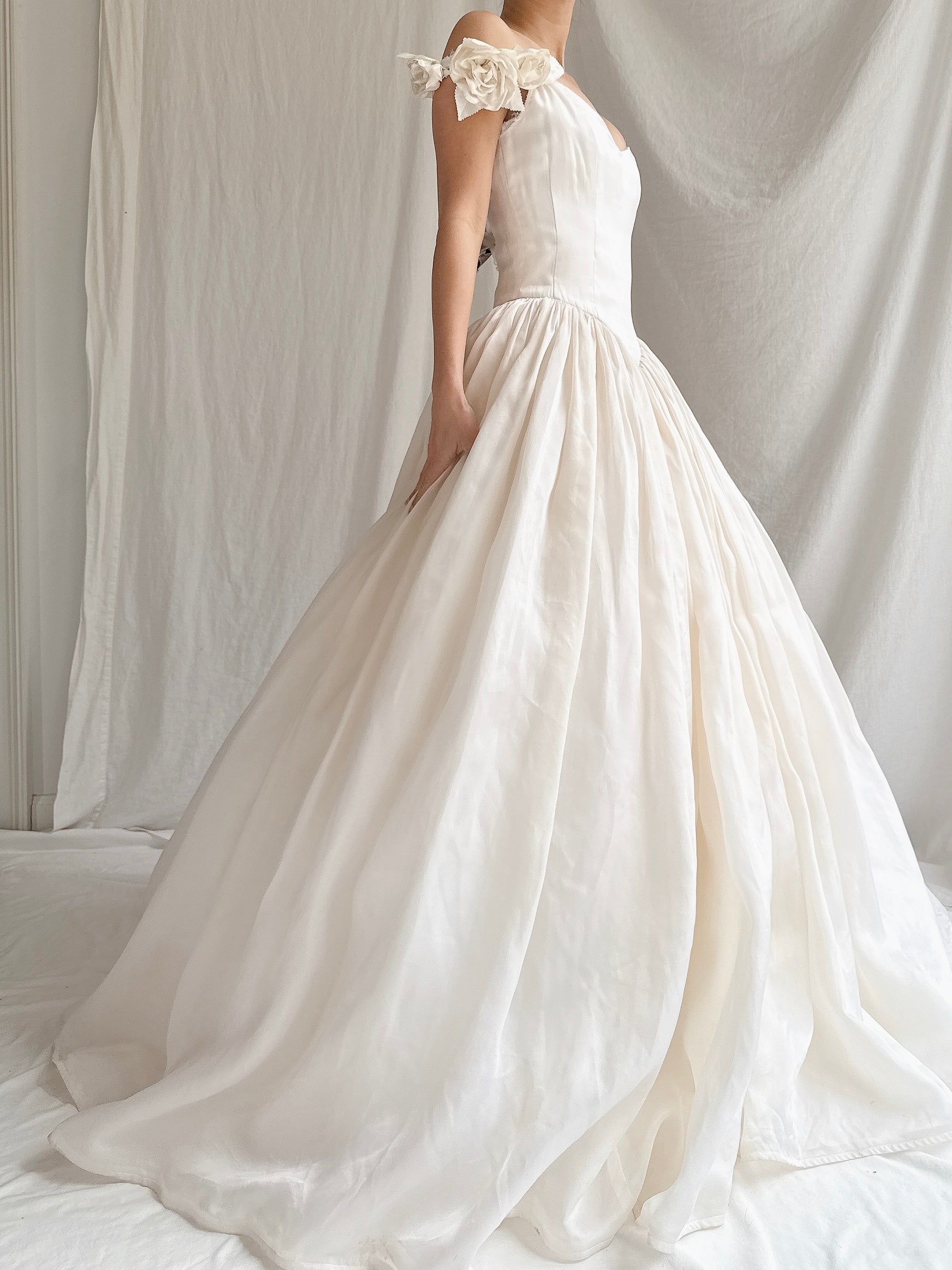 Vintage Silk Organza Off-the-Shoulder Gown - XS/2