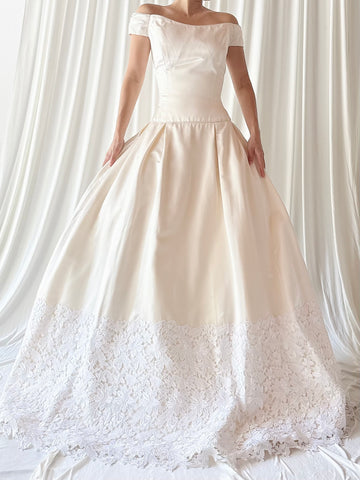 Vintage Silk Portrait Neckline Gown - M/6