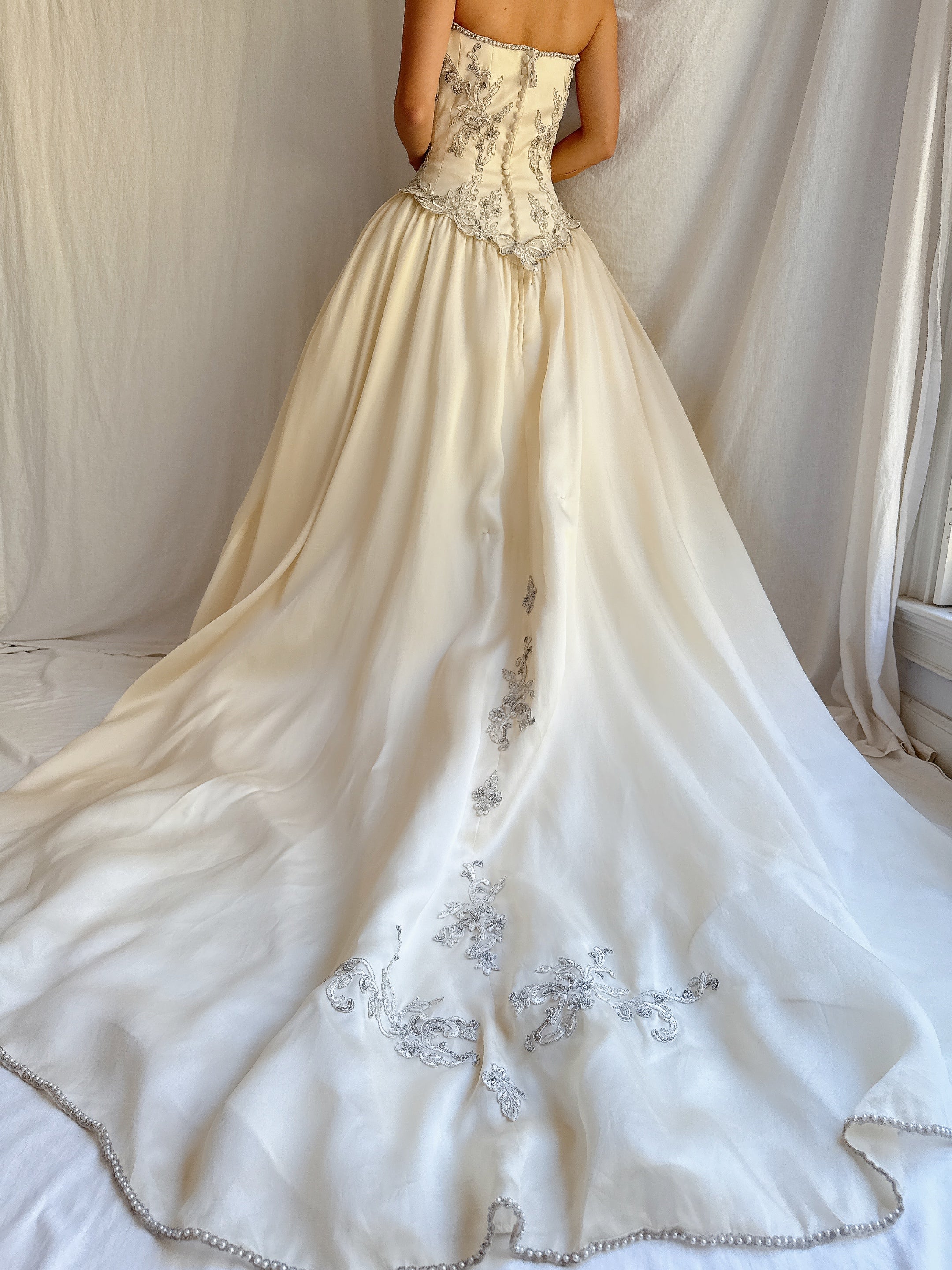 Vintage Silk Organza Embroidered Gown - XS/2