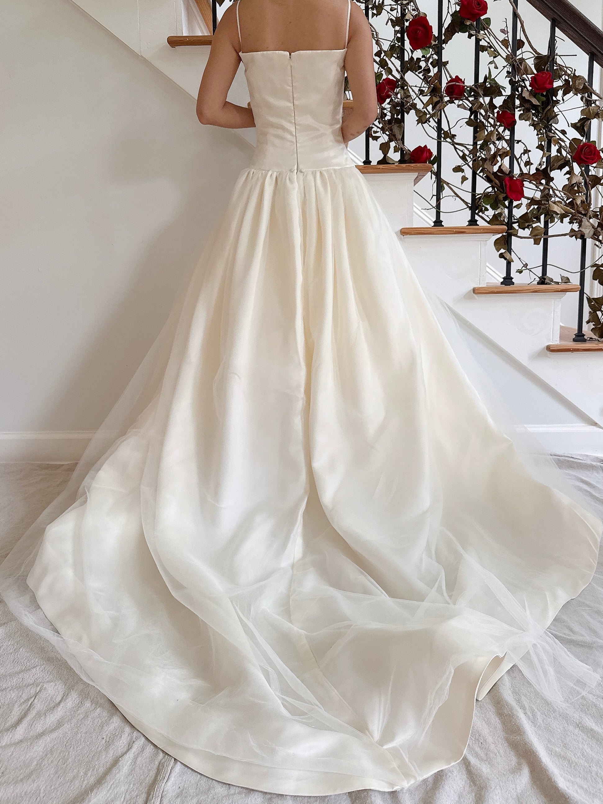 1990s Vera Wang Silk Organza Tulle Gown - S