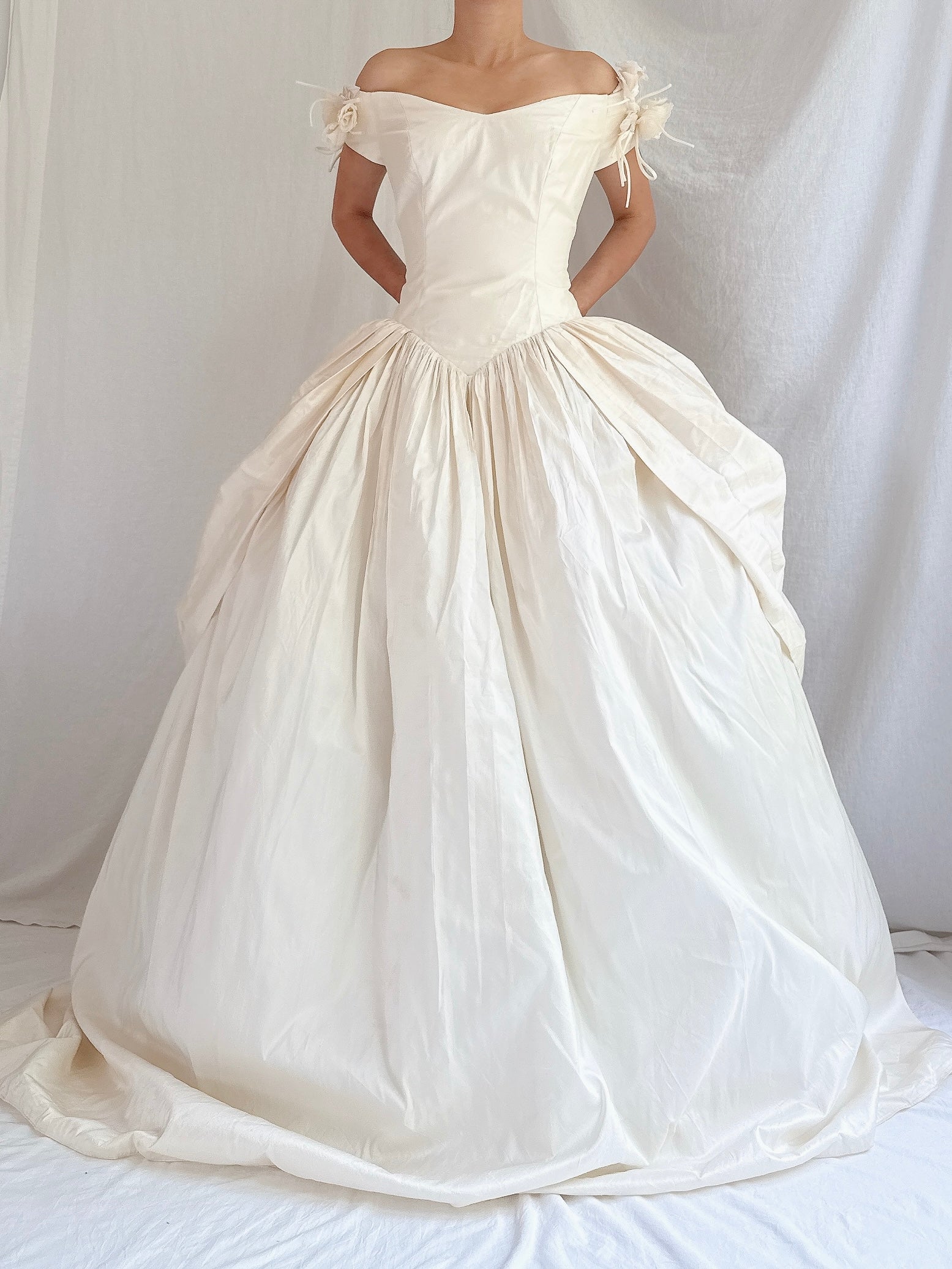 Vintage Dupioni Basque Waist Gown - M