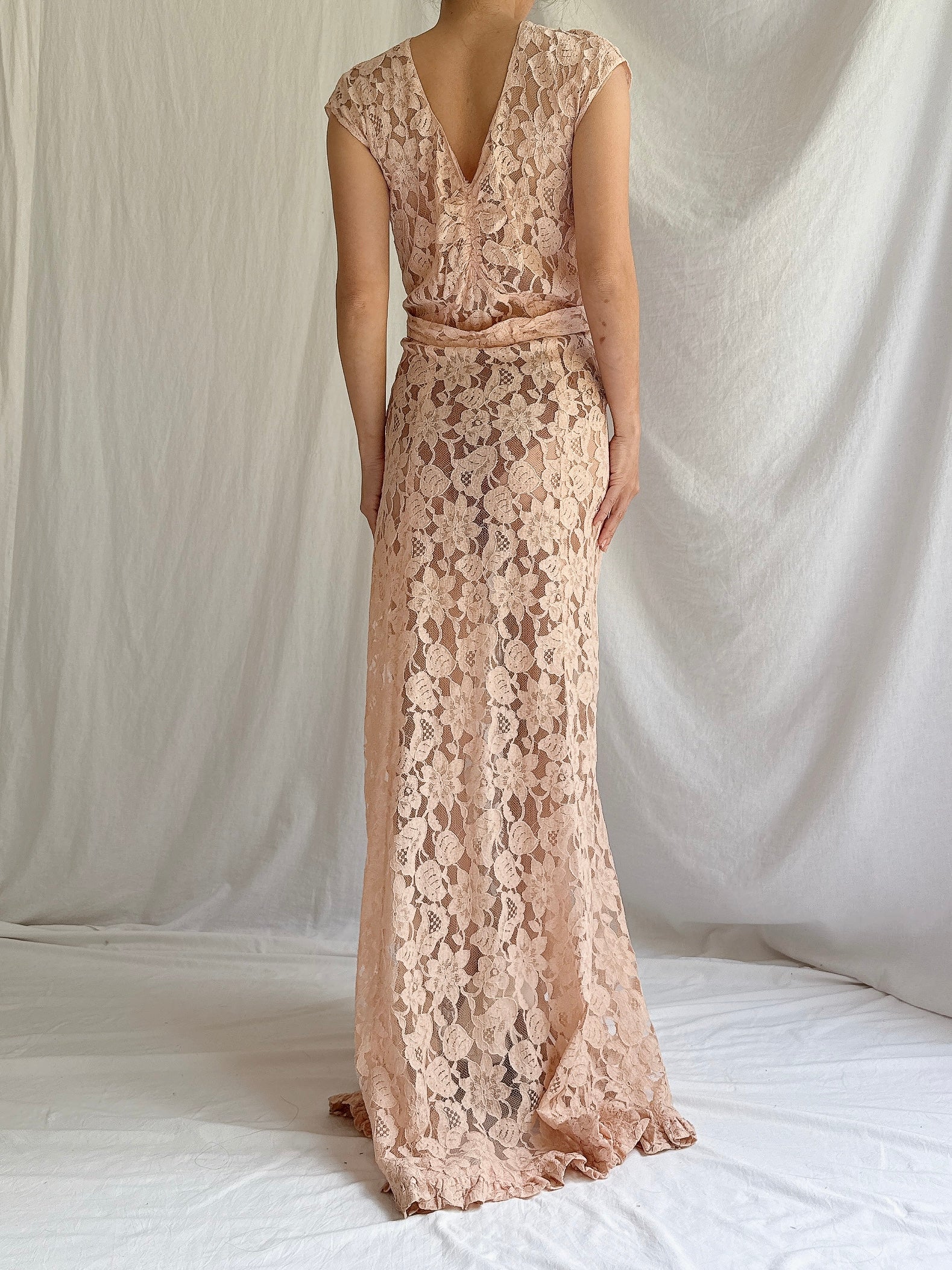 1930s Peach Lace Gown - XS/S