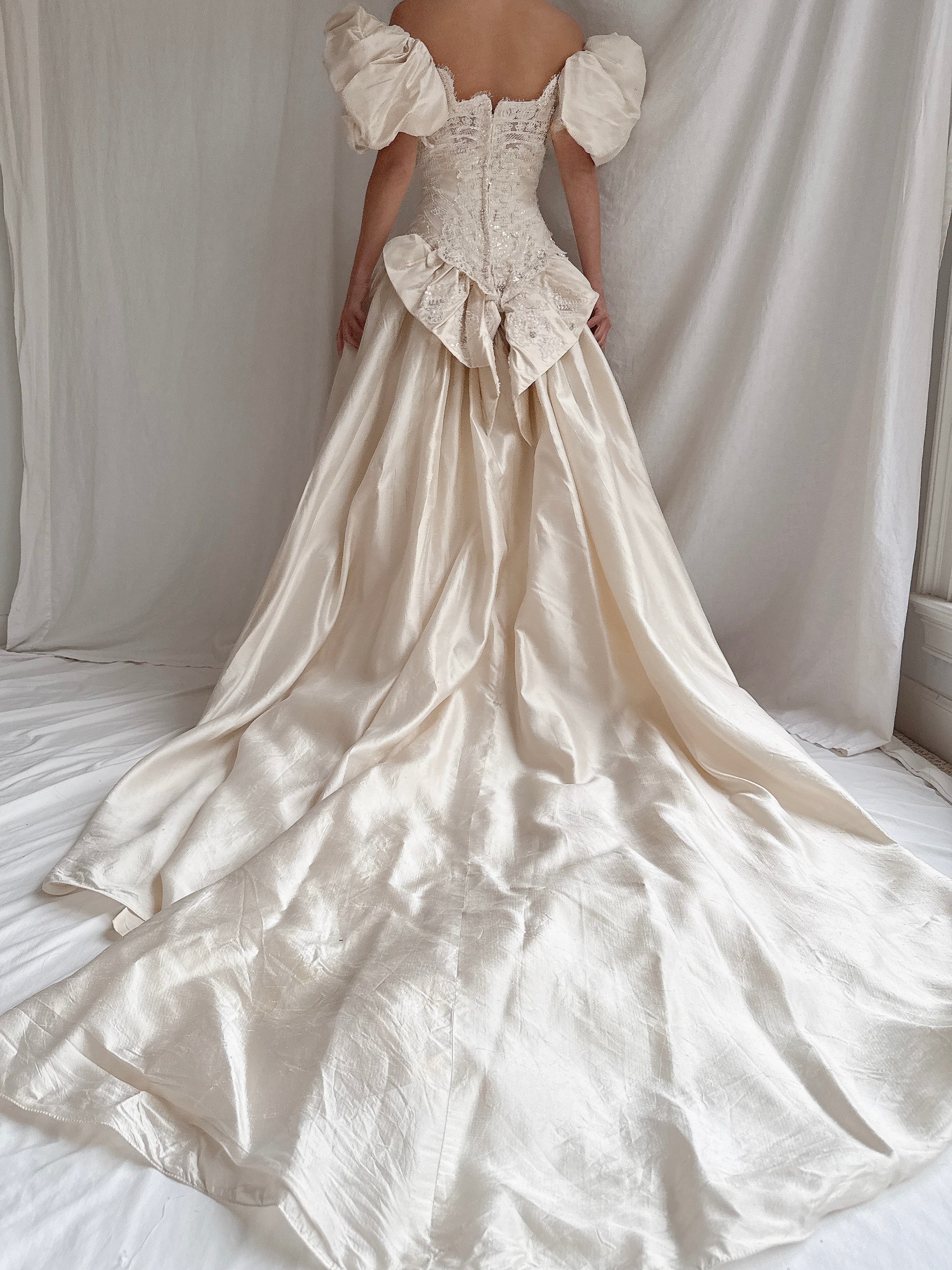 Vintage Silk Puff Sleeve Gown - S