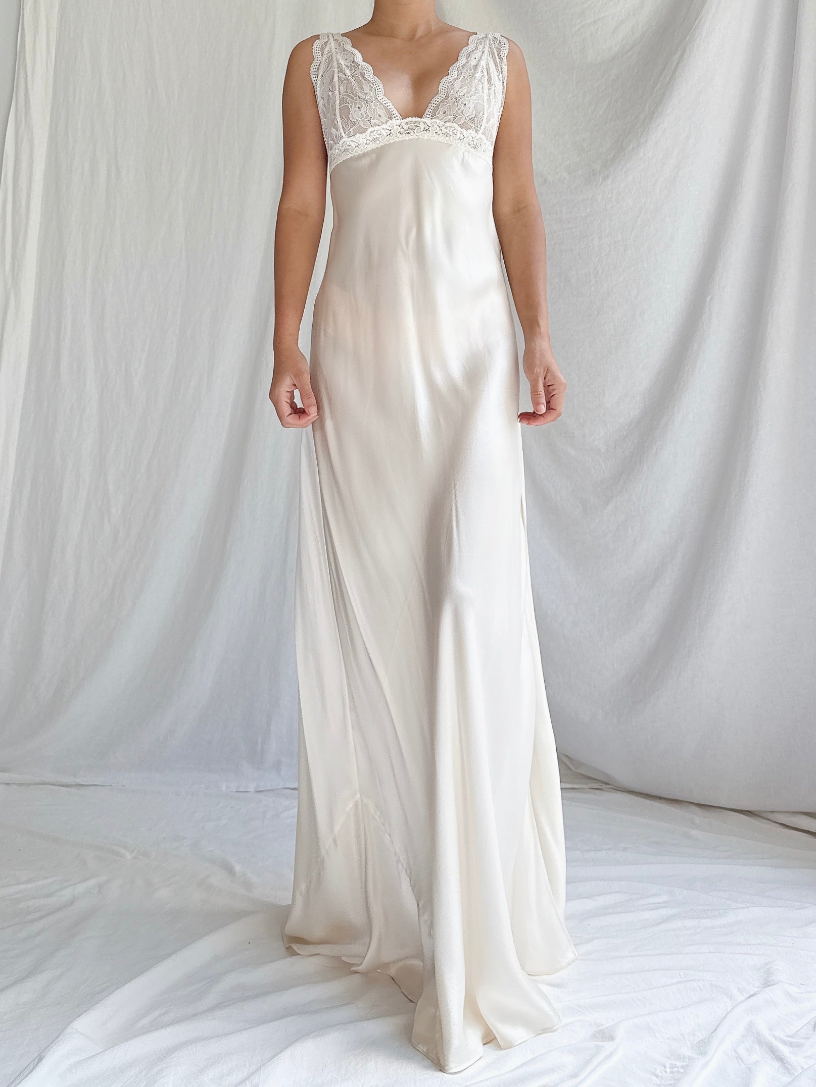 Vintage VS Silk Charmeuse Slip - S