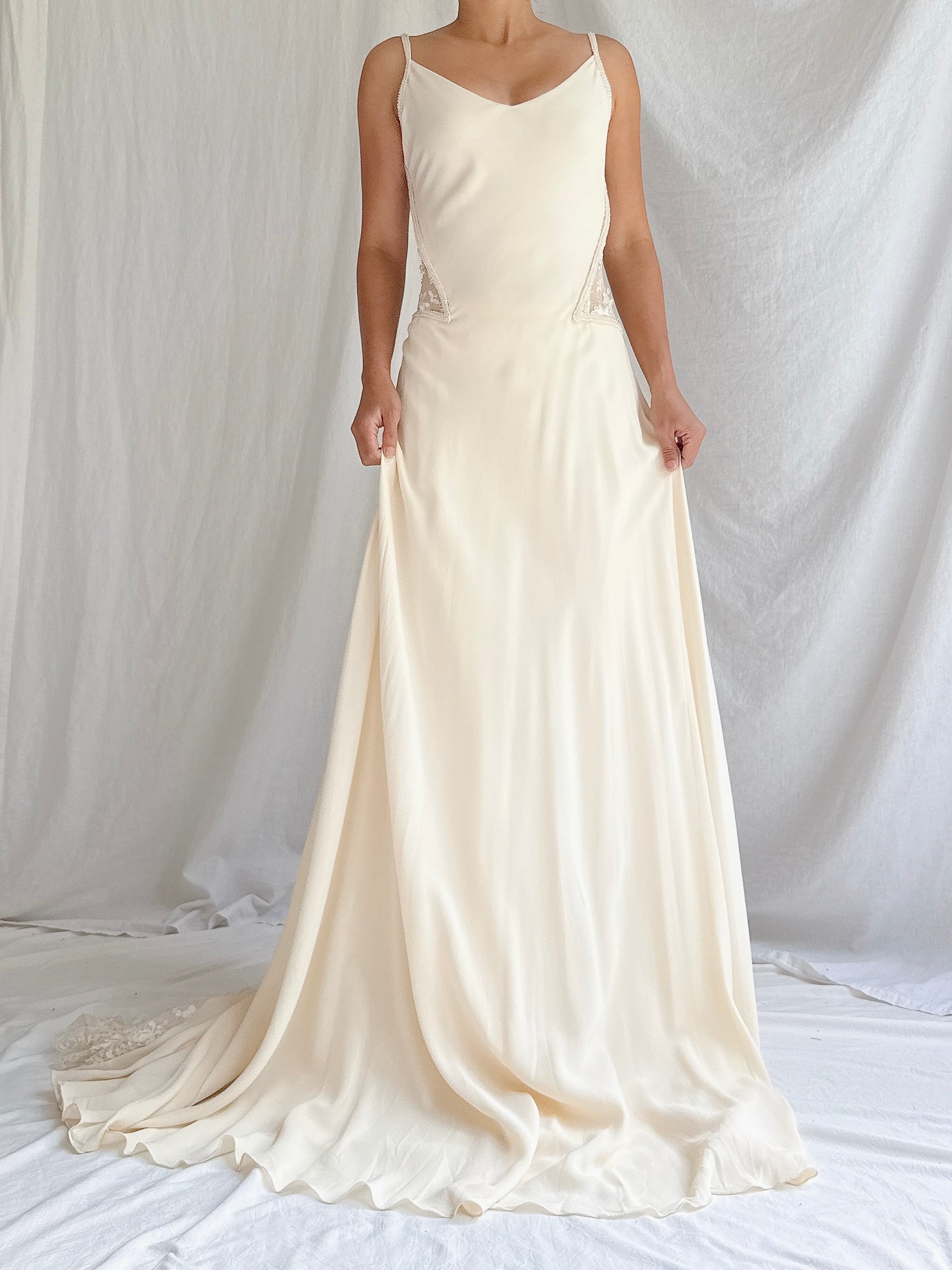 Vintage Silk Crepe and Lace Gown - S/M/6