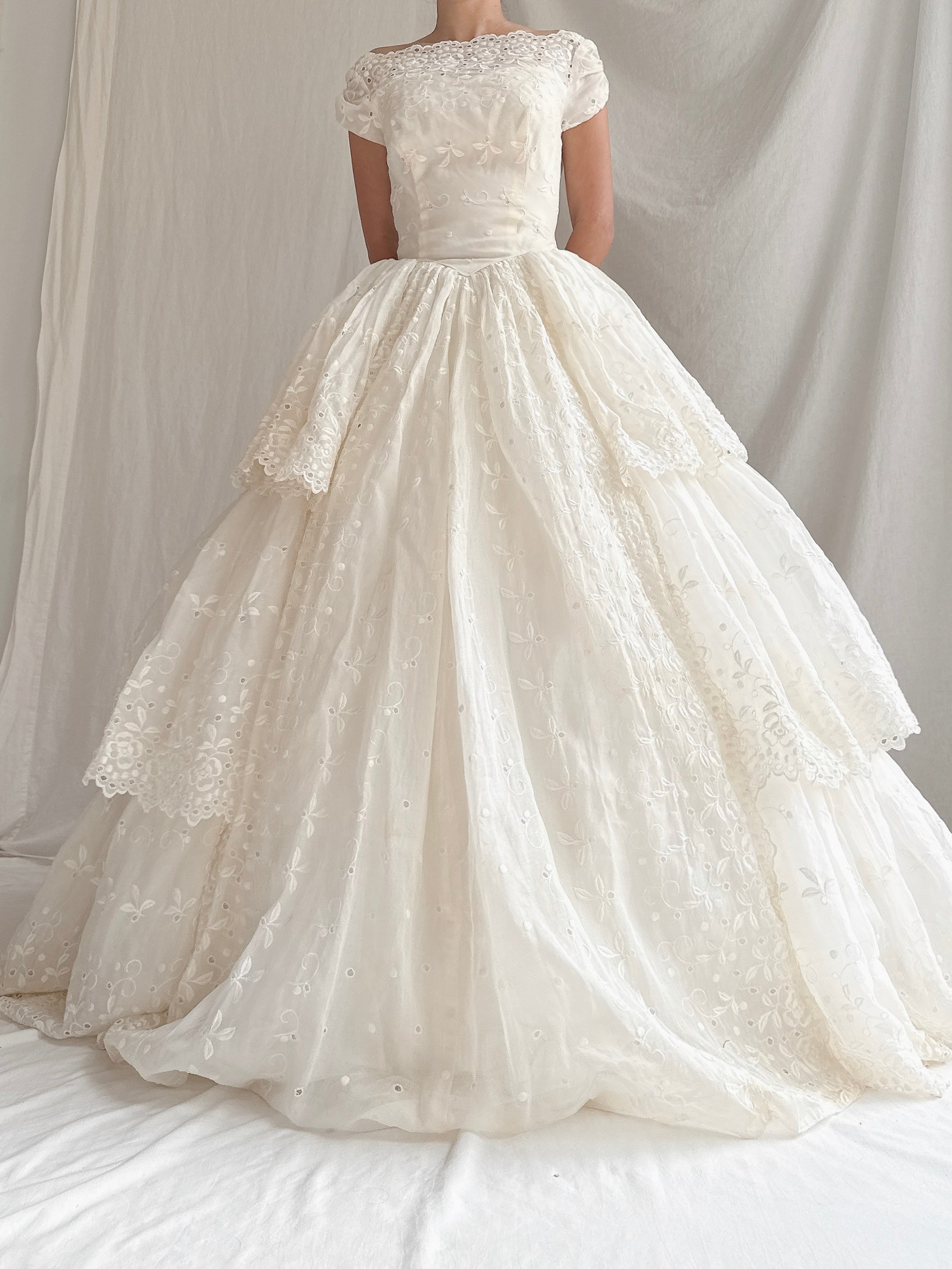 1950s Organdy Embroidered Gown - XS/S