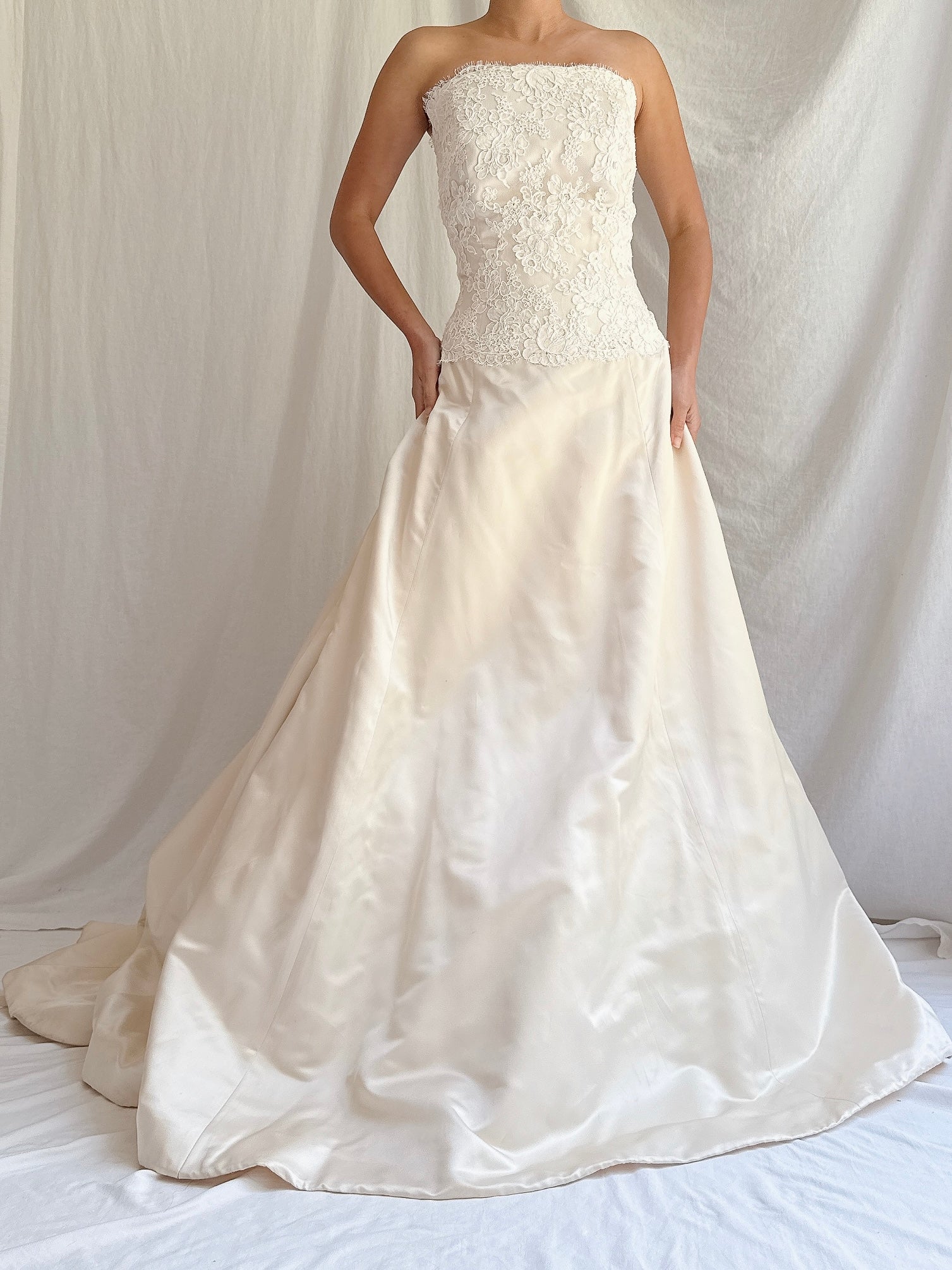 Vintage Alvina Valenta Silk & Lace Gown - US 4/6