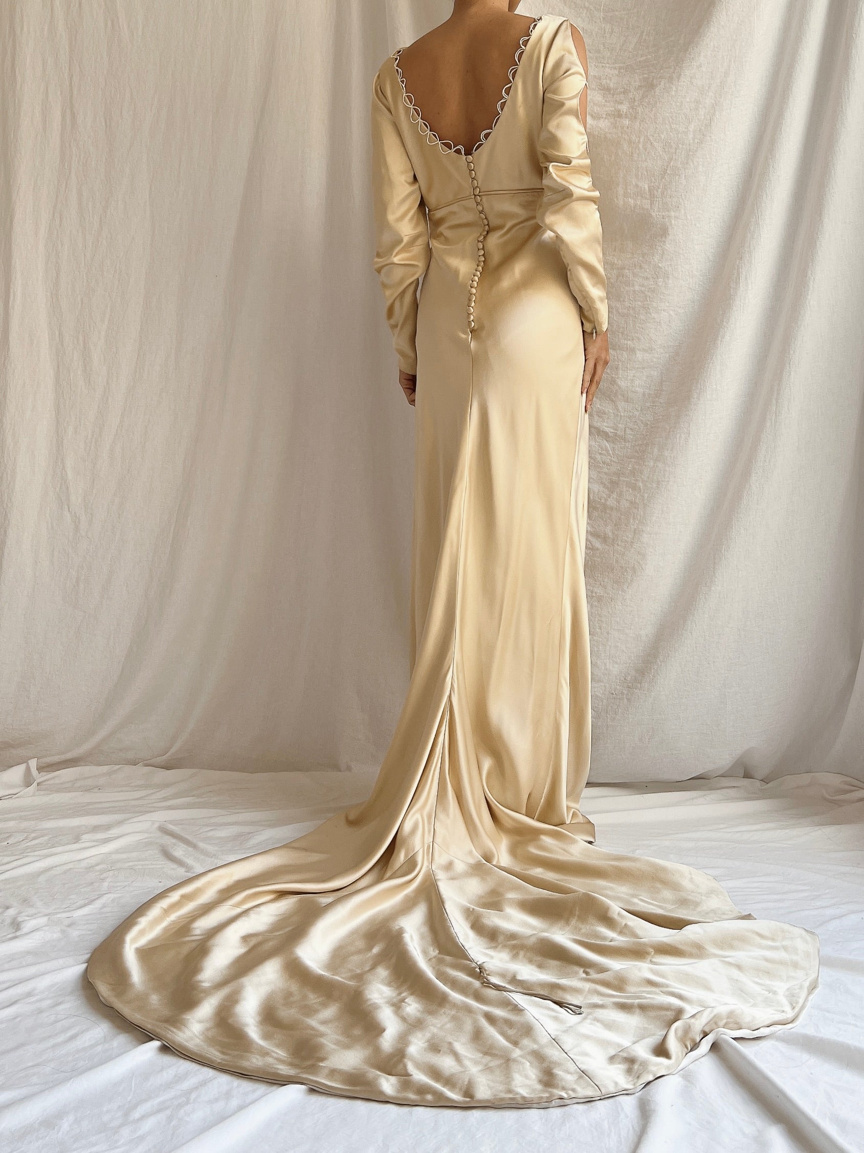 Vintage Gold/Champagne Silk Gown with Veil - S/M