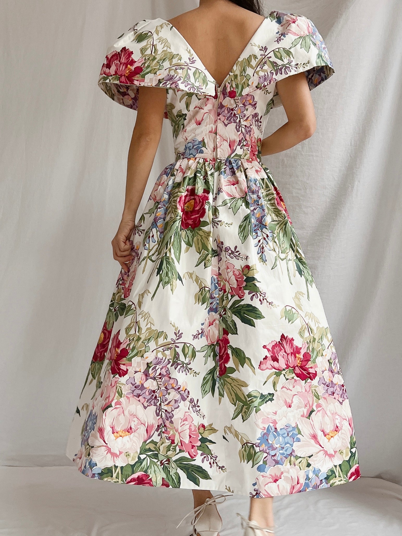 Vintage Polished Cotton Floral Dress - XS | G O S S A M E R Vintage Polished Cotton Floral Dress - XS | G O S S A M E R