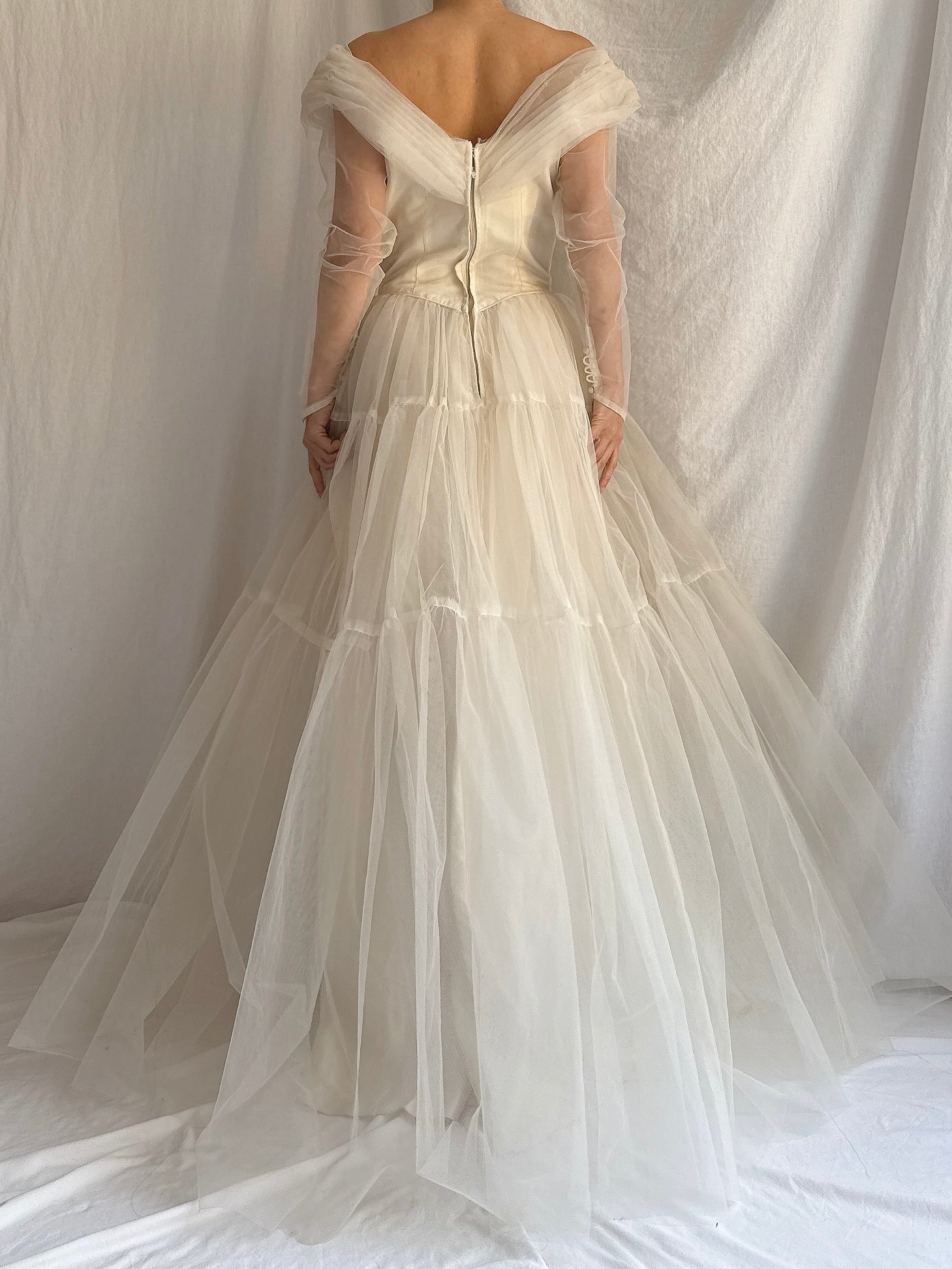 1950s Tulle Off-the-shoulder Gown - XS