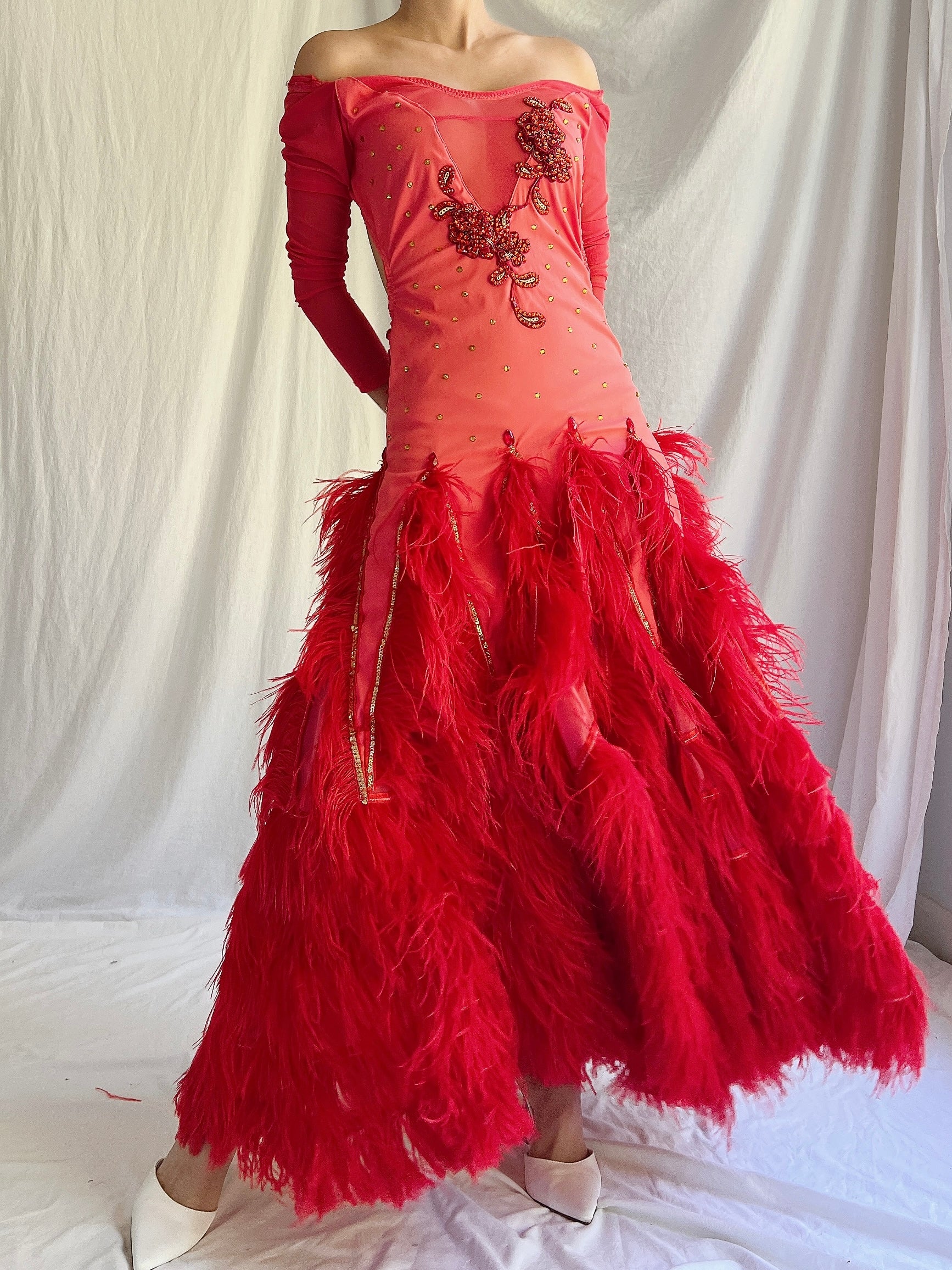 Vintage Feather Ballroom Dress - XS/S