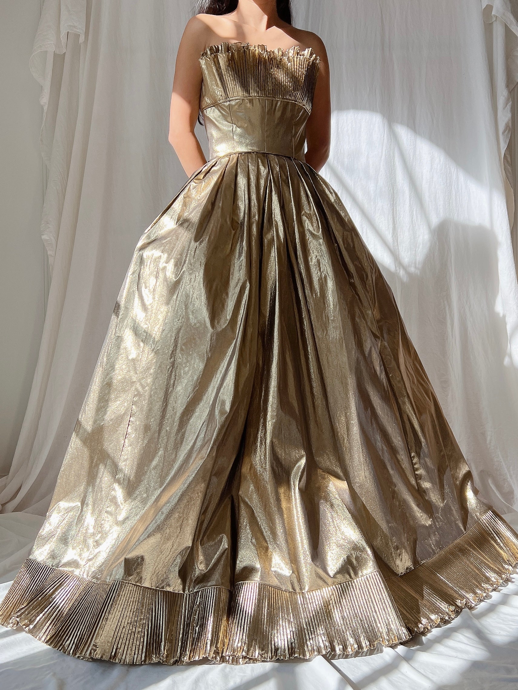 Vintage Victor Costa Gold Lurex Gown - S/6 Vintage Victor Costa Gold Lurex Gown - S/6