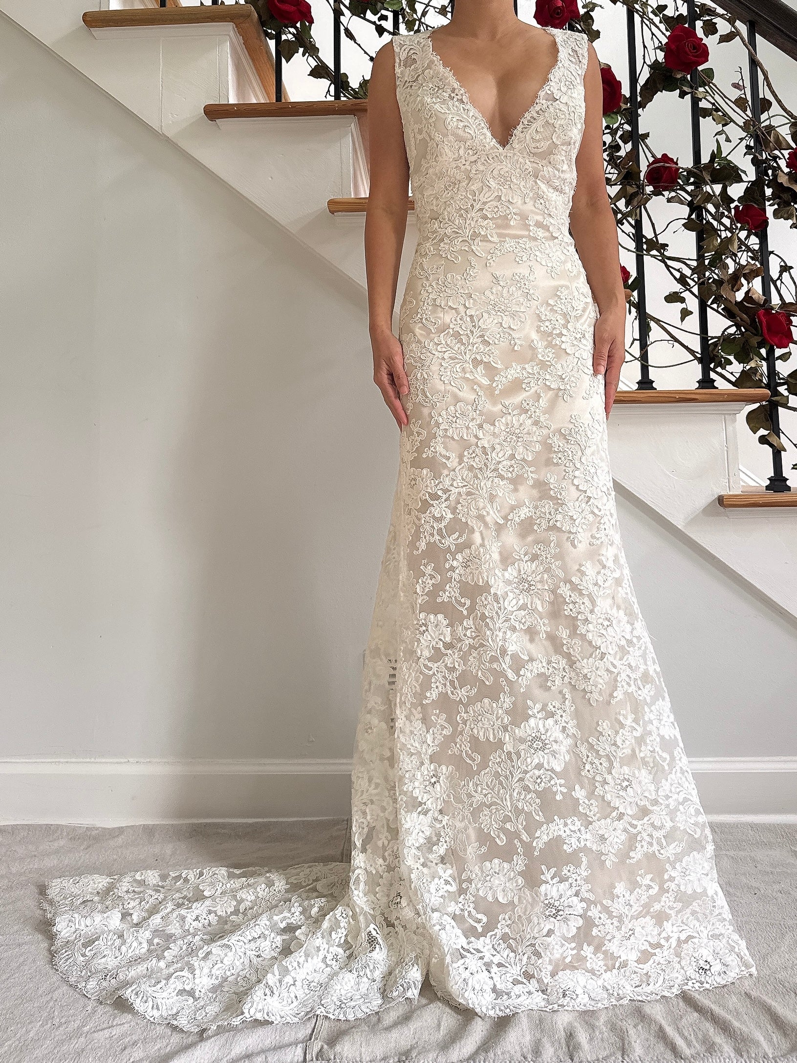 Vintage Corded Alecon Lace Gown - M/8