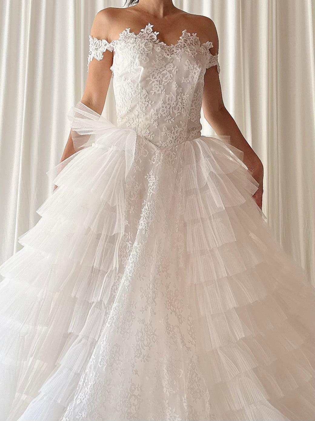 1950s Lace and Tulle Gown - S