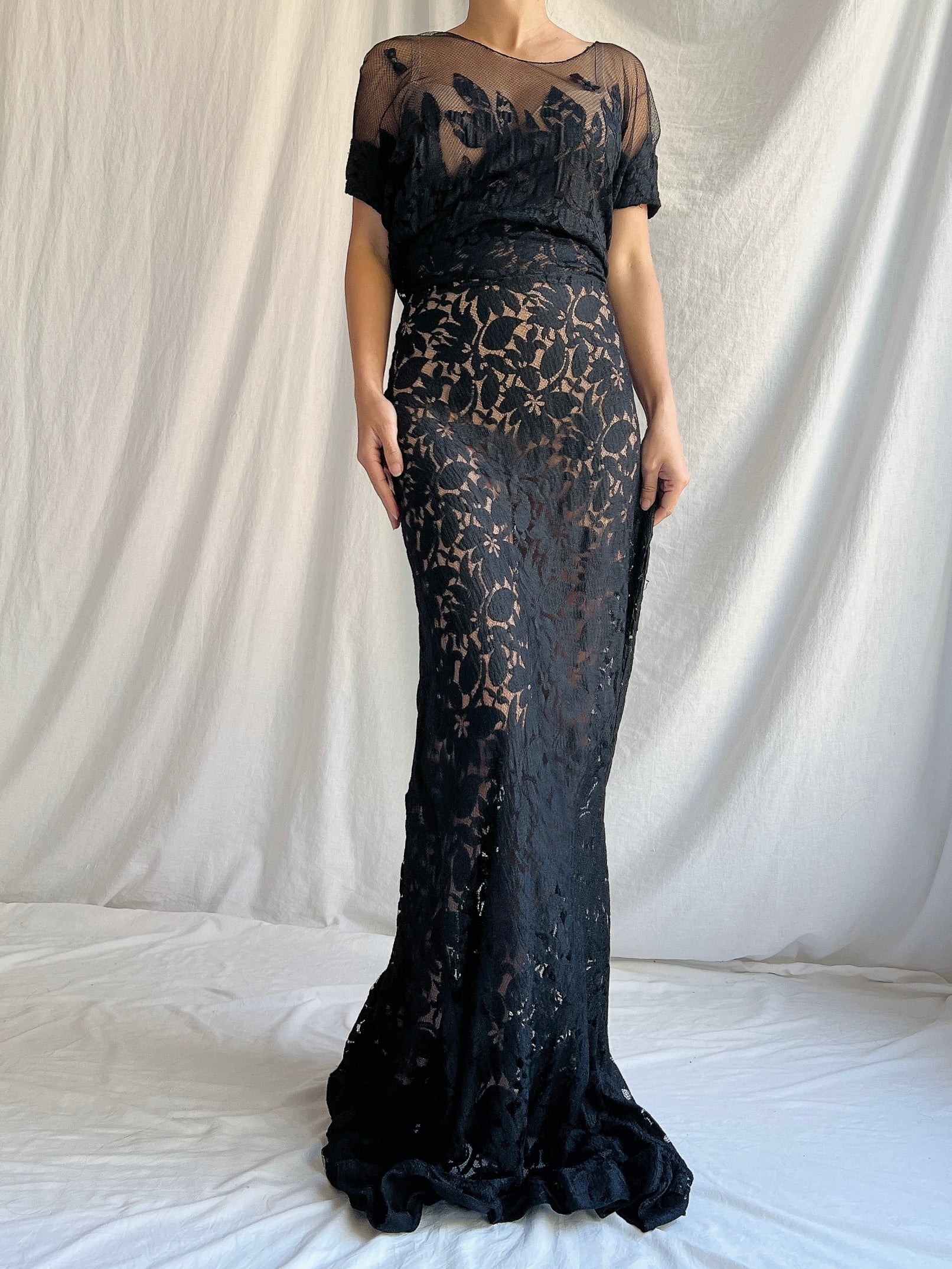 1930s Black Lace Gown - M