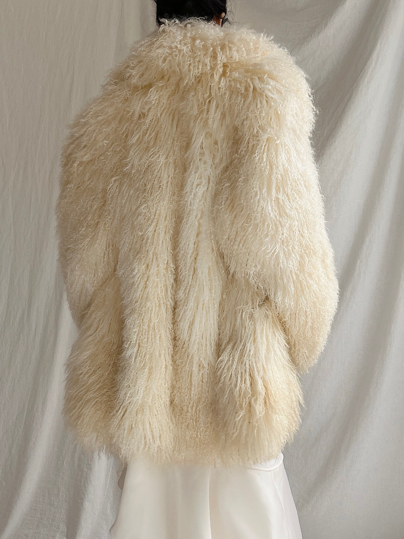 1970s Ivory Sheared Mongolian Lamb Coat - M/L