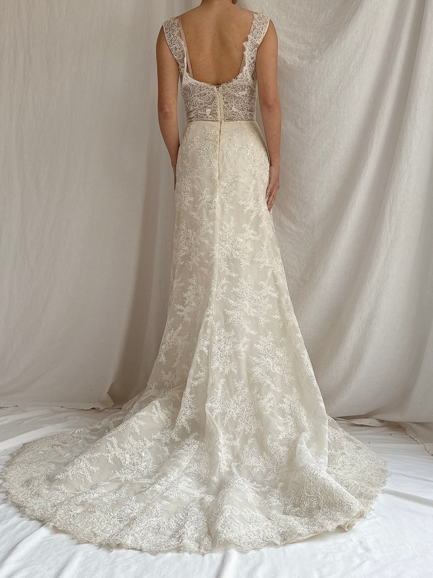 Vintage Liancarlo Couture Silk and Lace Bateau Neckline Gown - S/6