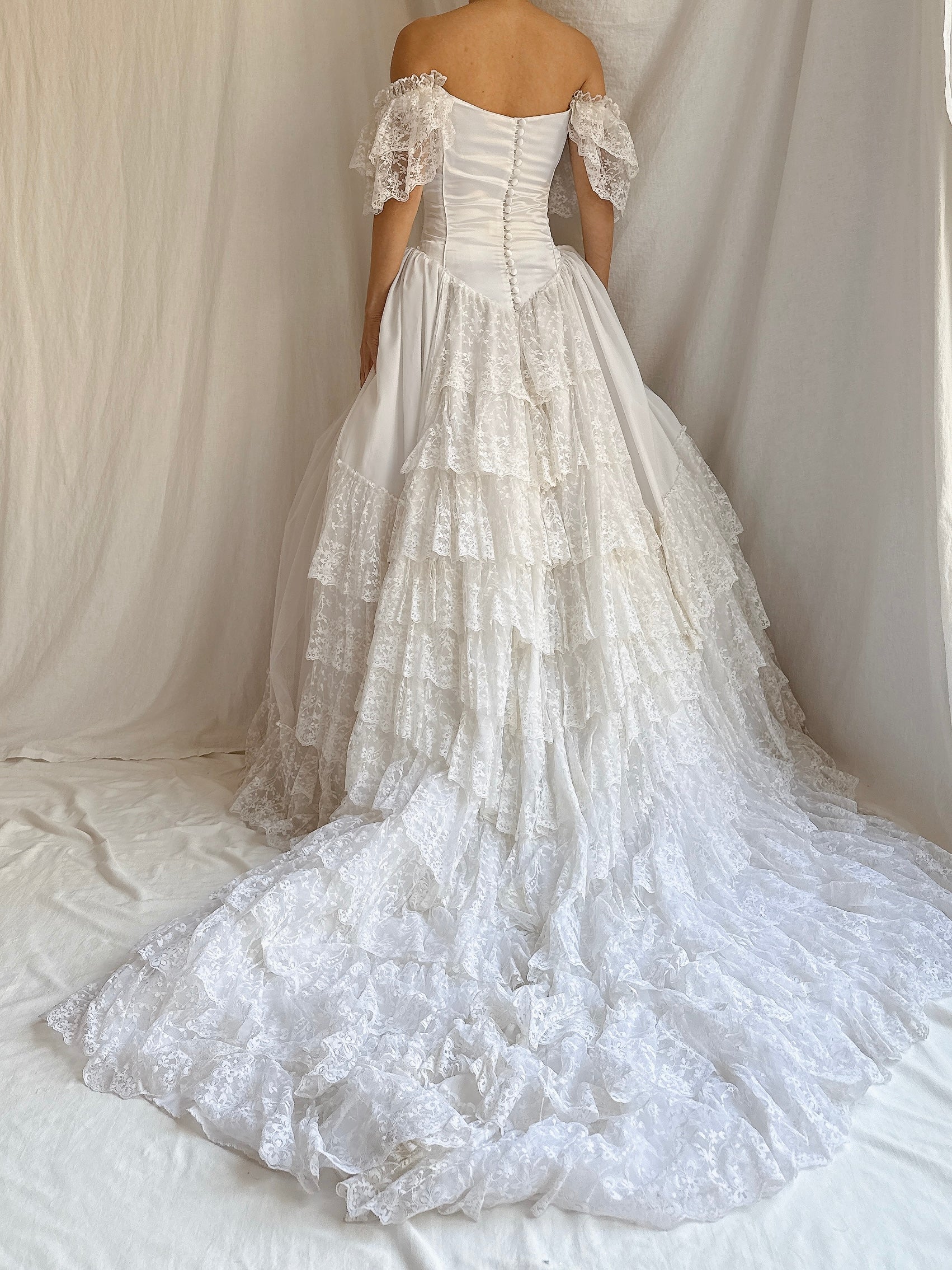 Vintage Tulle Off-the-Shoulder Gown - S