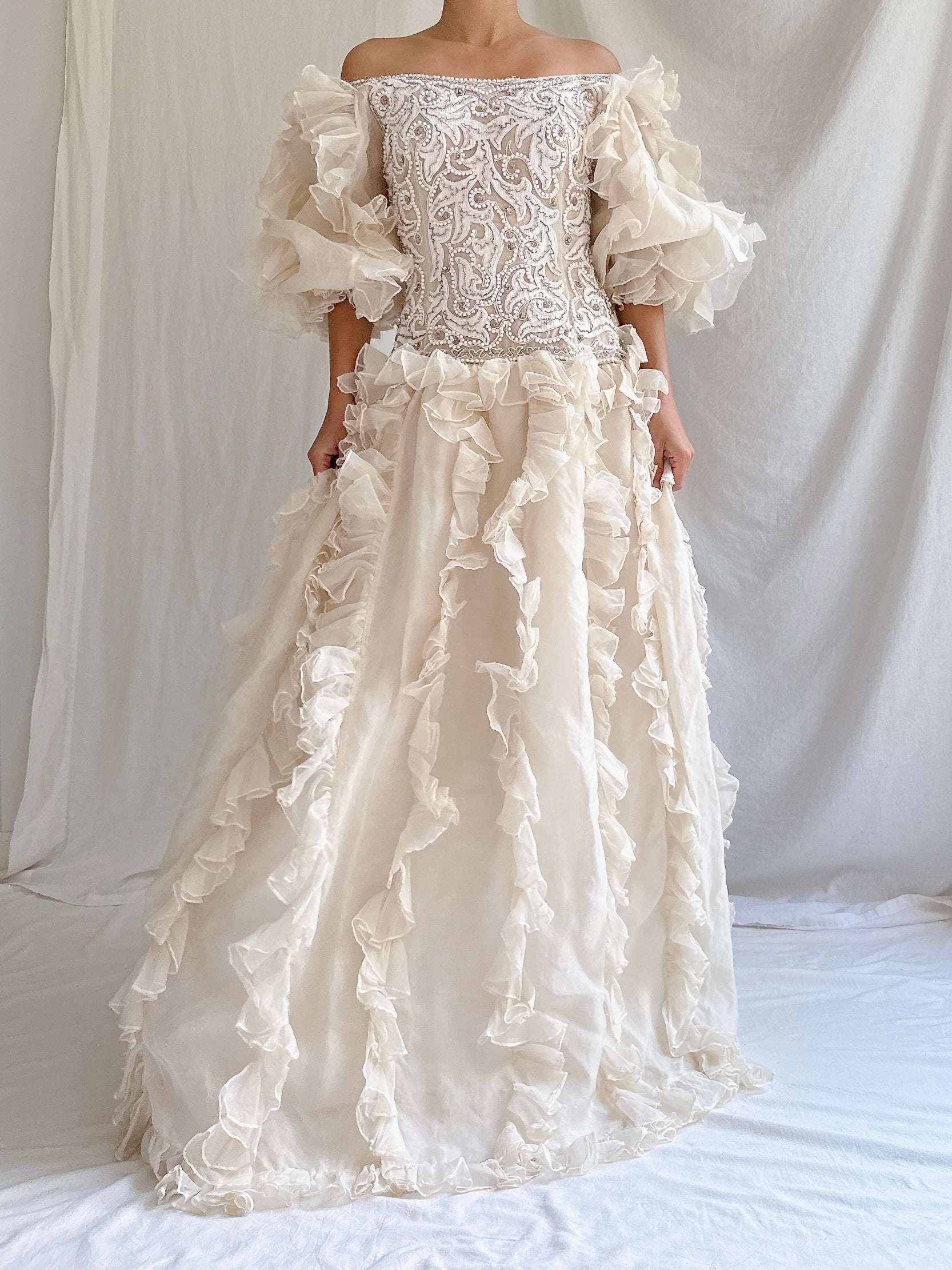 Vintage Oscar de la Renta Silk Organza Embellished Gown - M