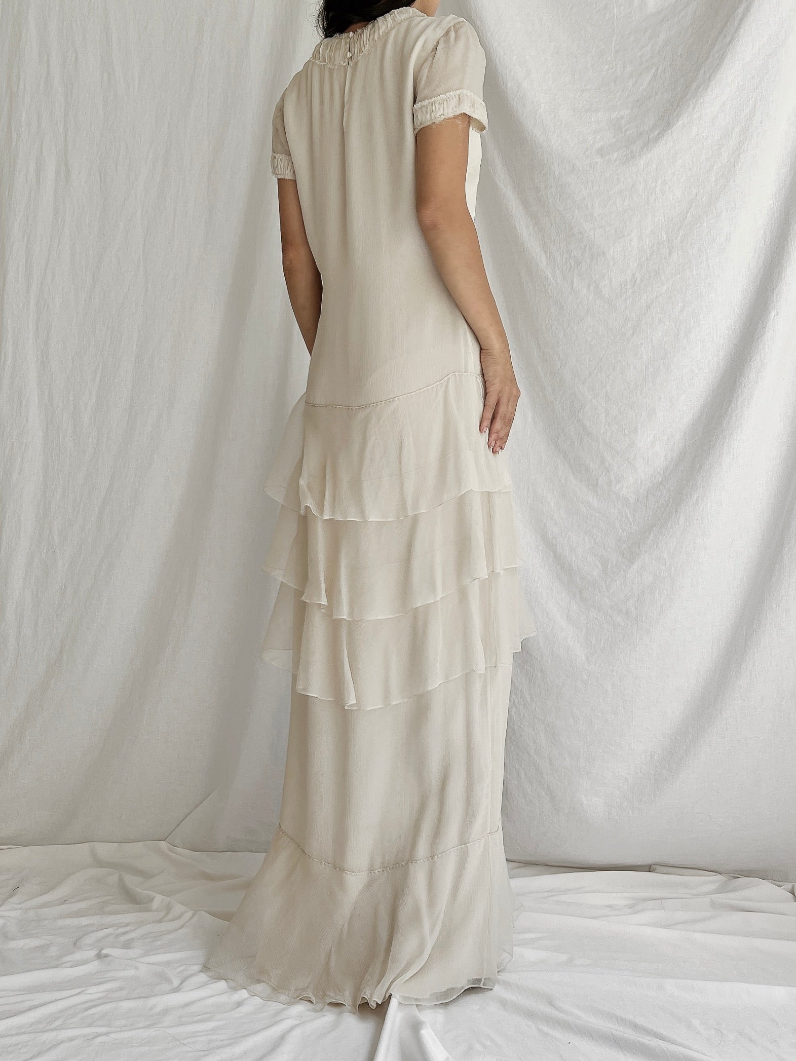 J. Mendel Oyster Silk Chiffon Gown - M